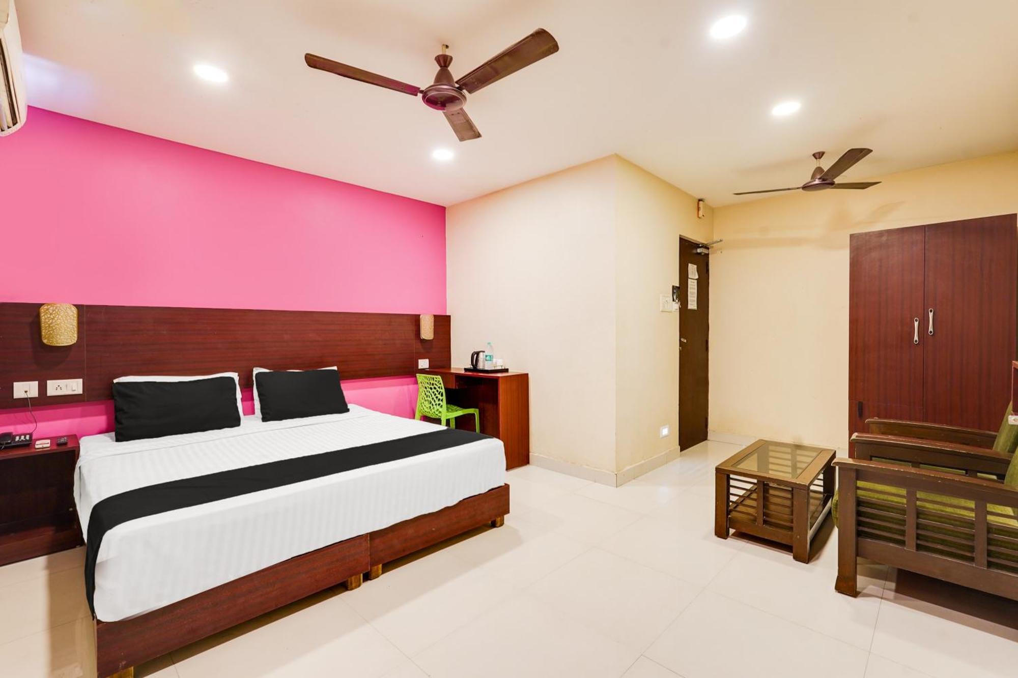 Hotel O Terra T. Nagar