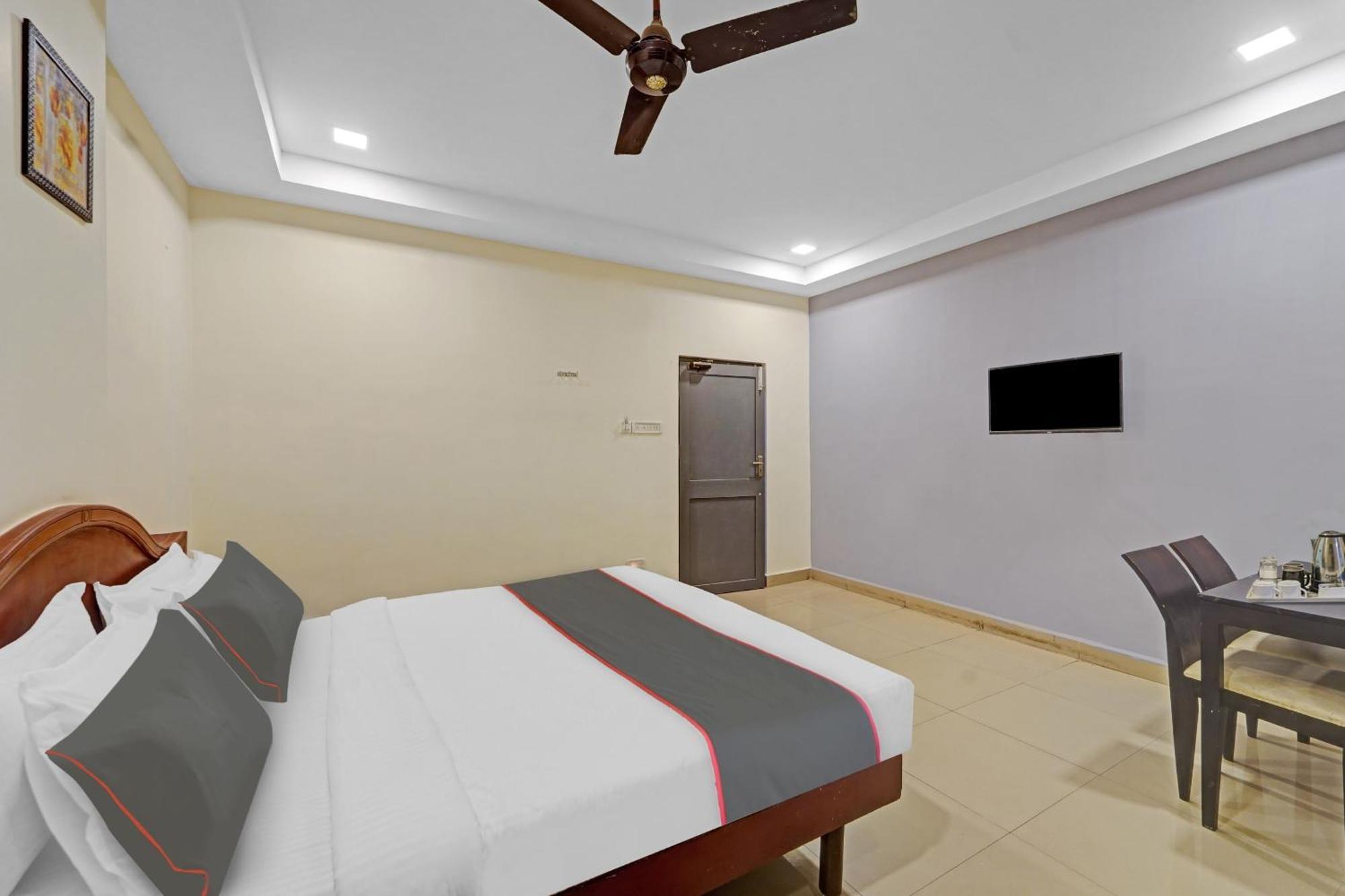 Super Townhouse G Silver Hotels Mount Road Hotel 4*