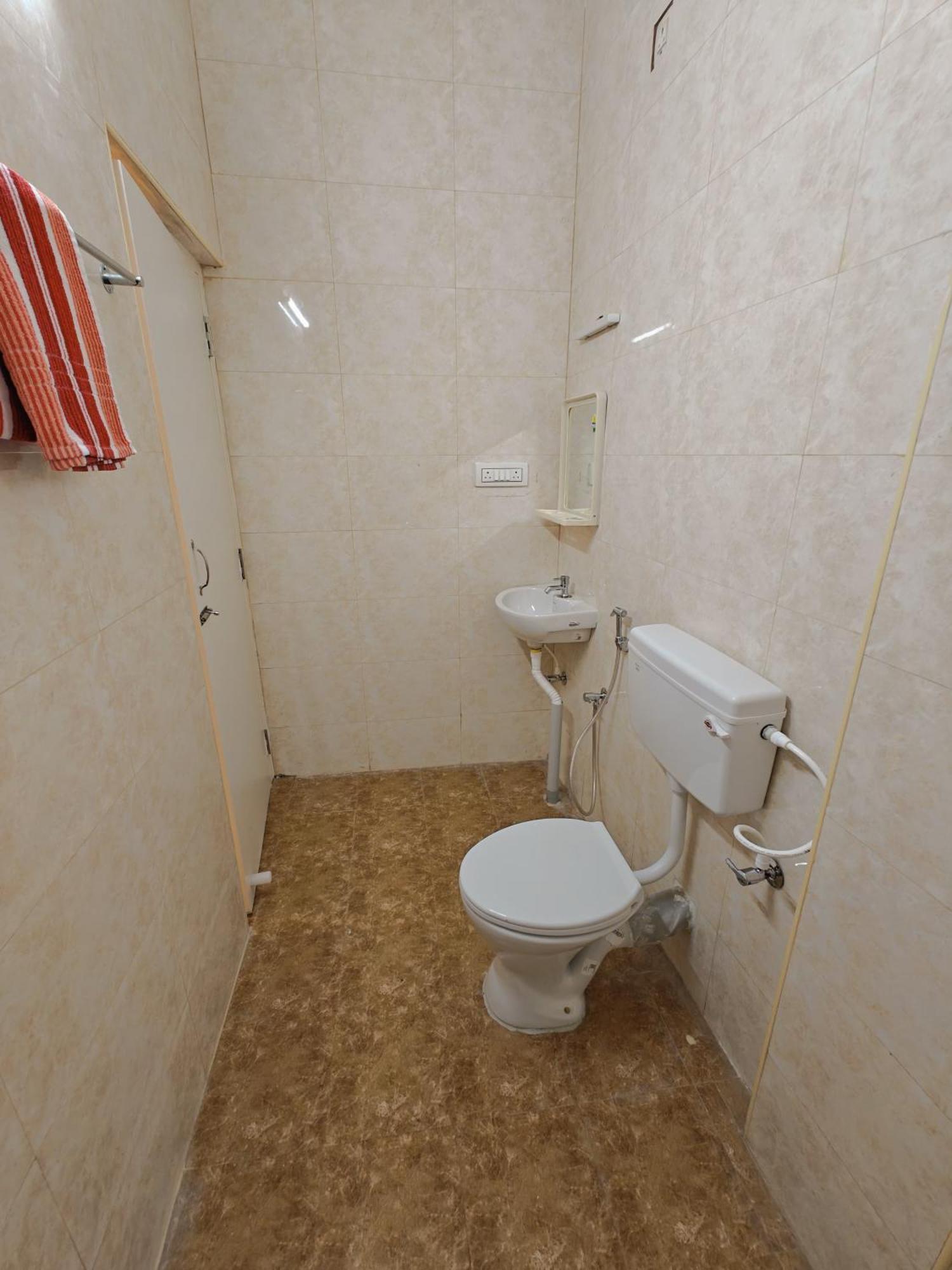 Sal - Near Airport Chennai