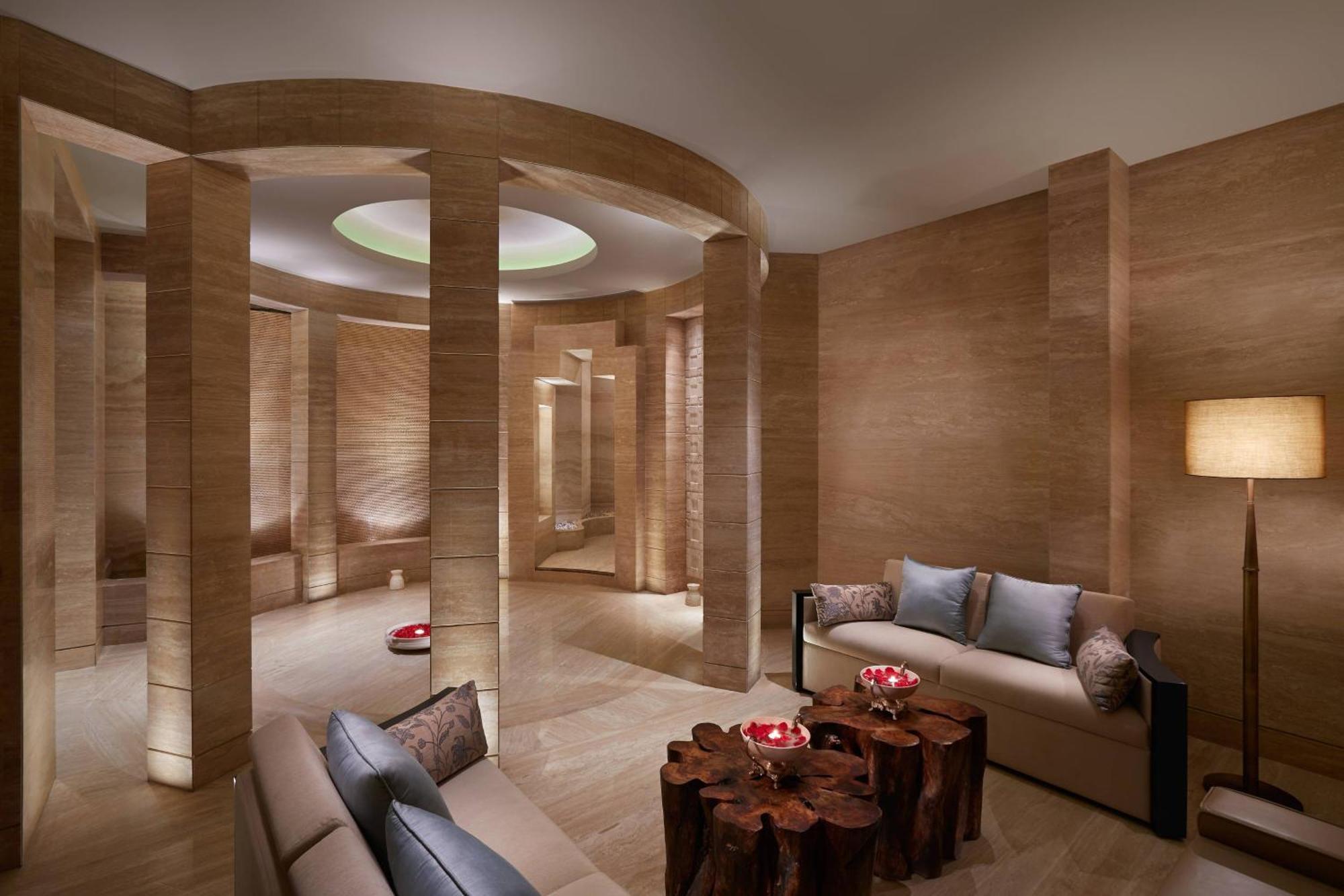 Itc Grand Chola, A Luxury Collection Hotel, Hotel