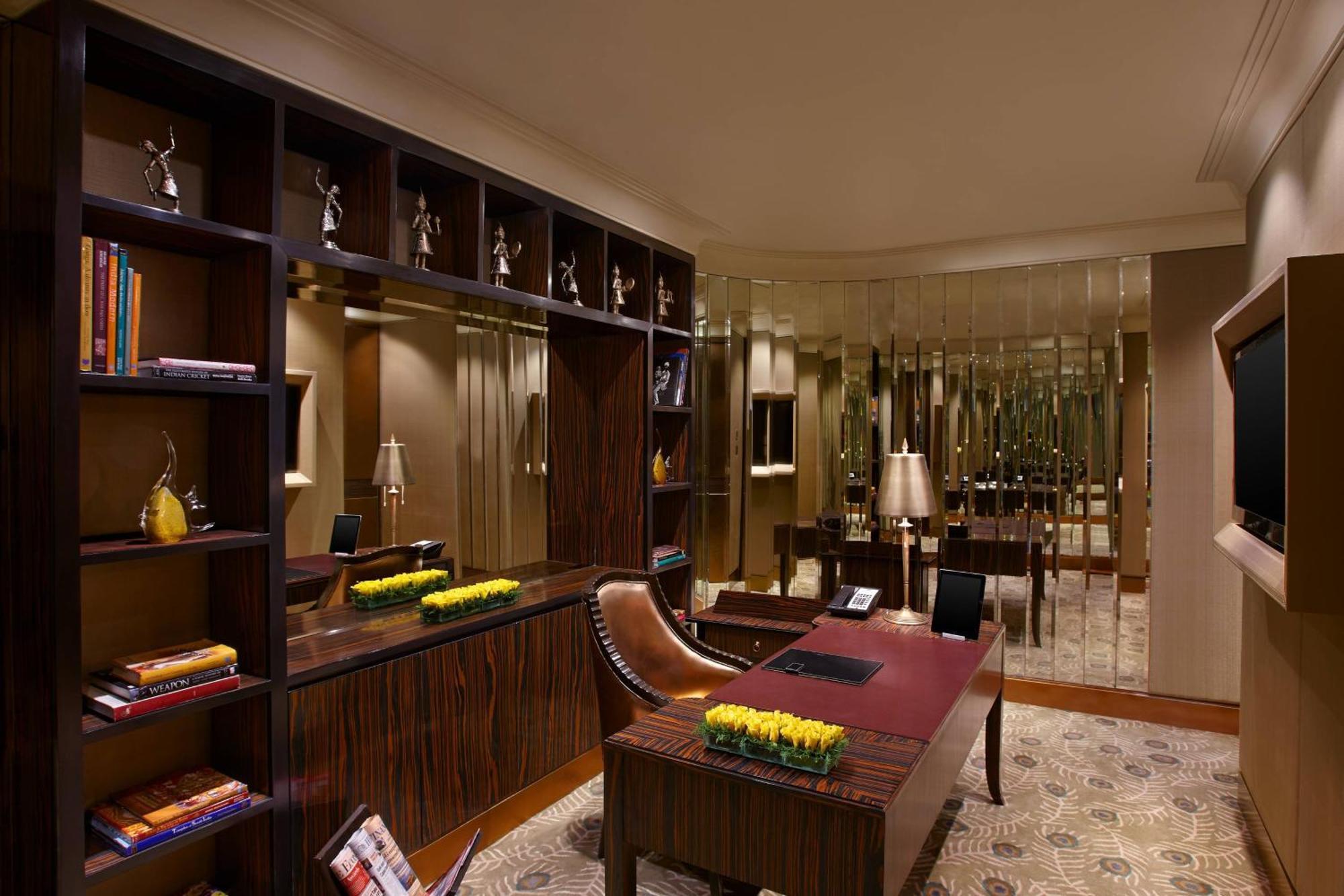 Hotel Itc Grand Chola, A Luxury Collection Hotel, Chennai