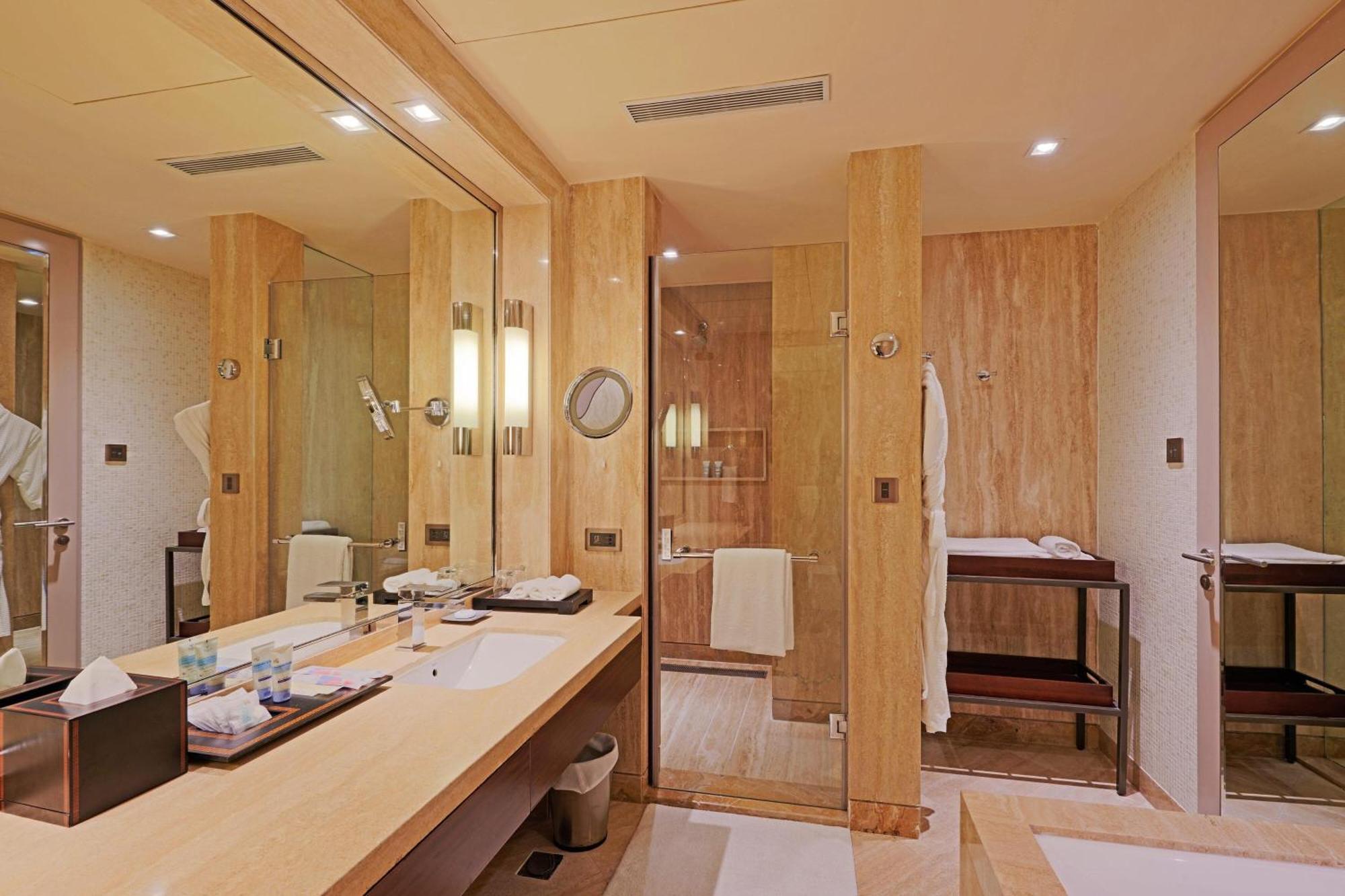 Itc Grand Chola, A Luxury Collection Hotel, 5*