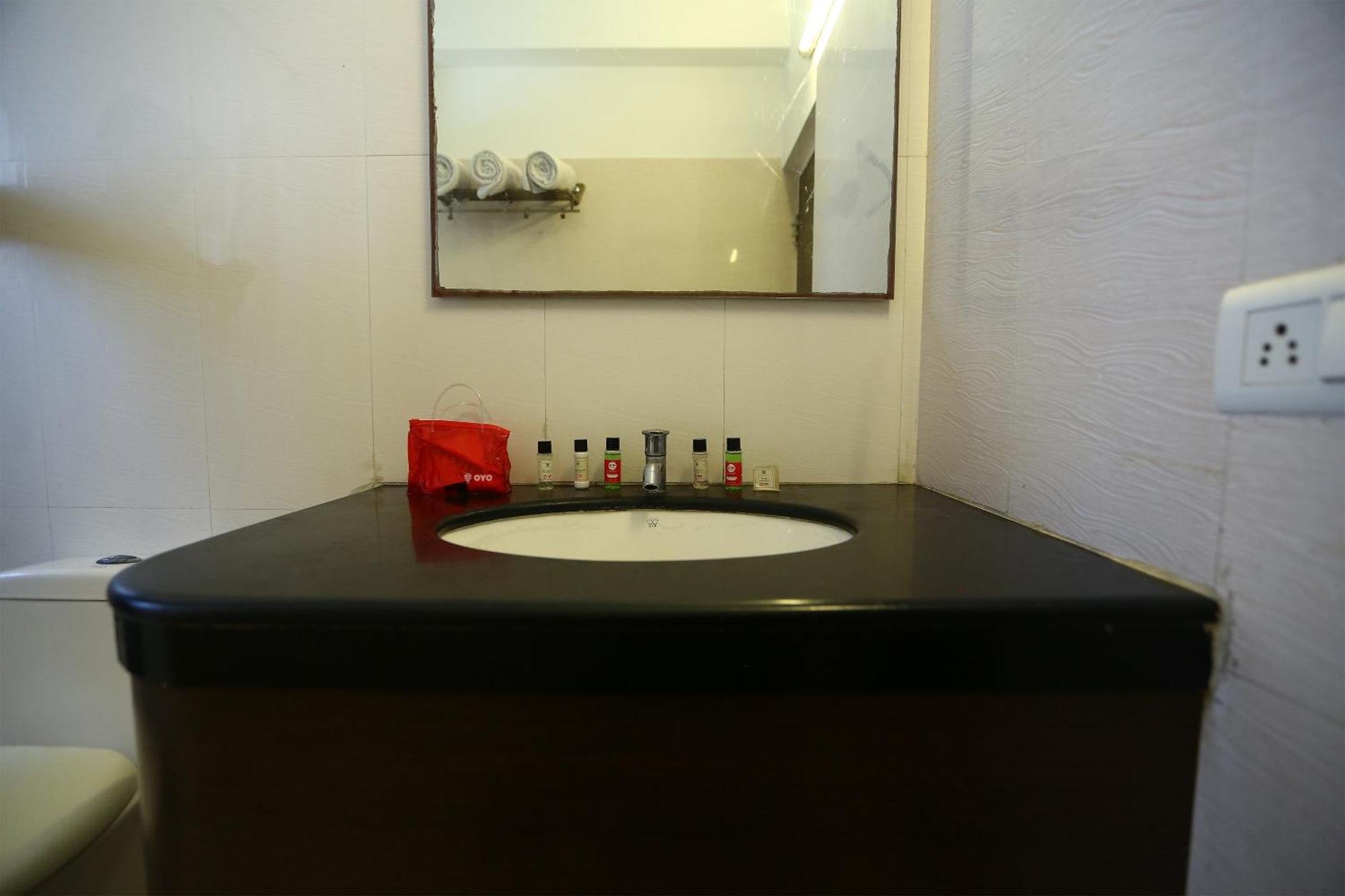 O Nimalan Residency