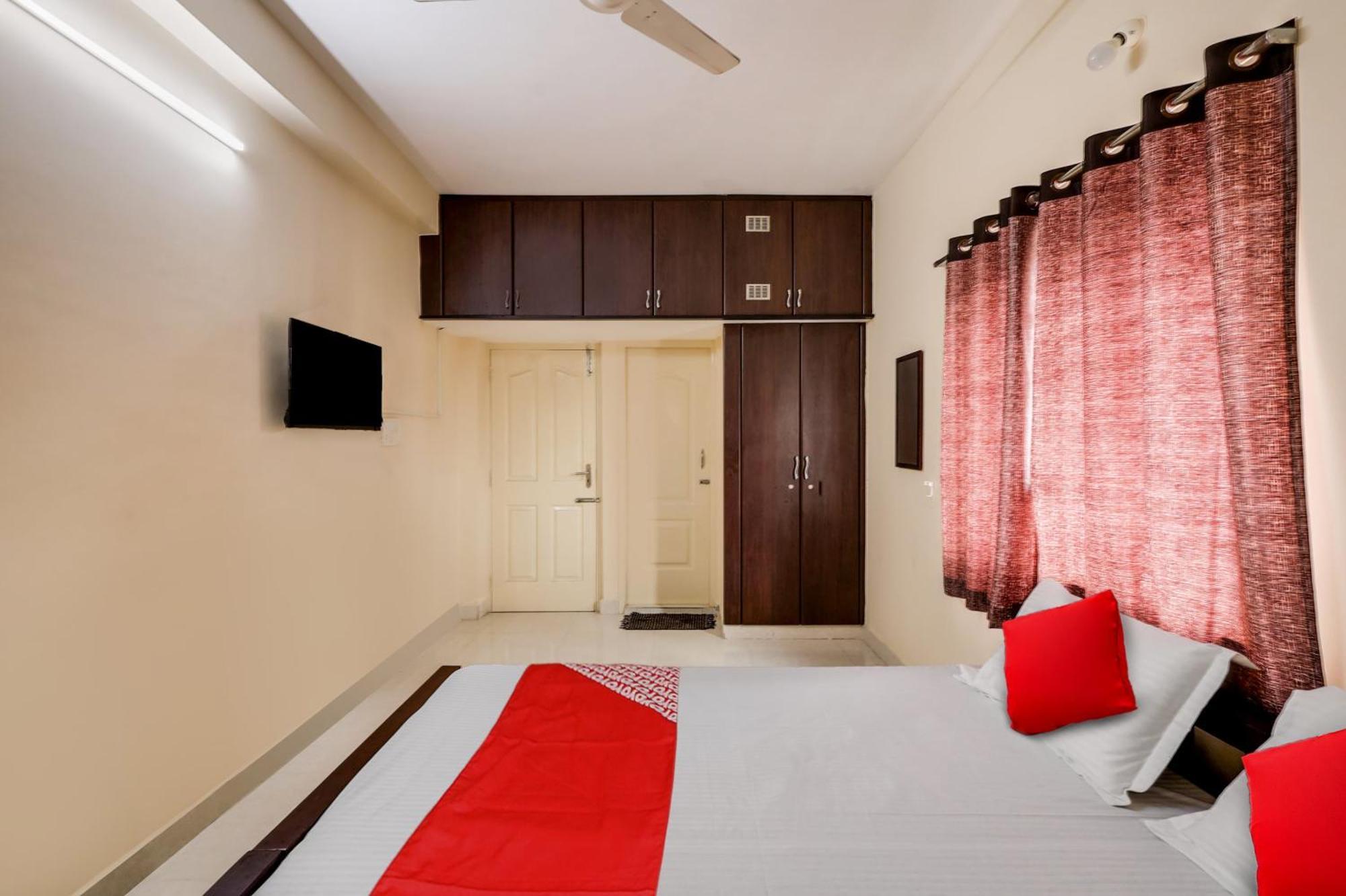 Hotel O K V R Residency - Elite