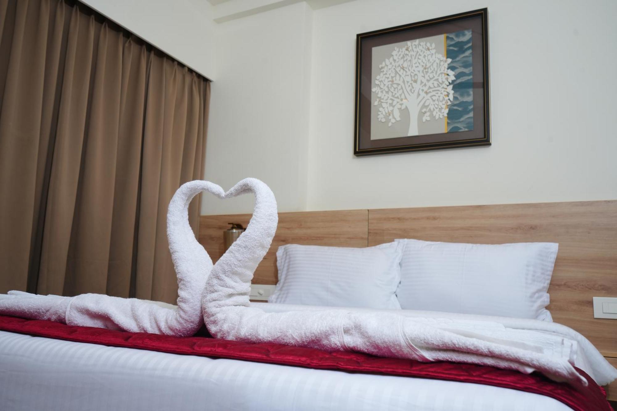 Royal Paris Hotel 3*