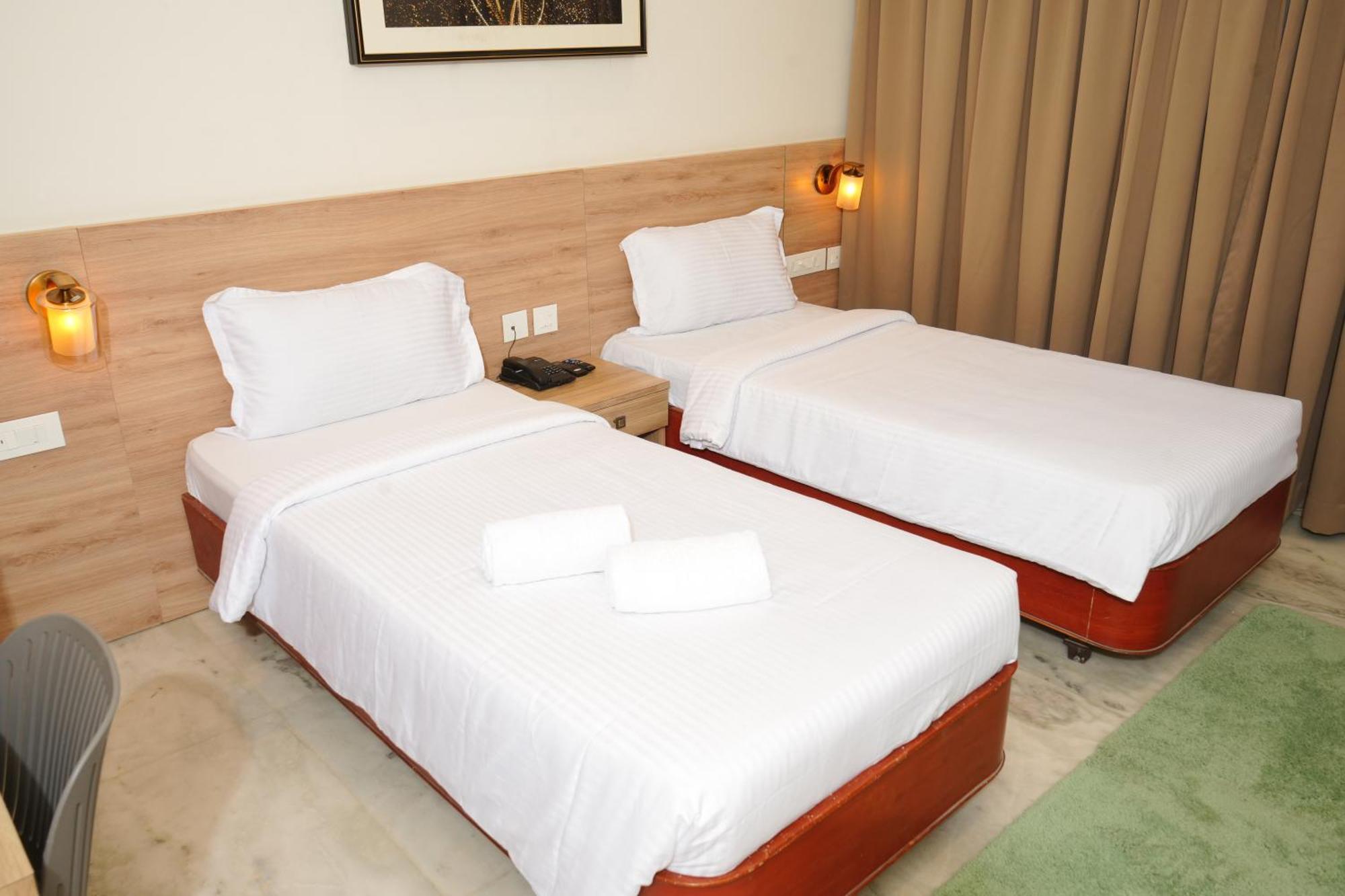 Royal Paris Hotel Chennai