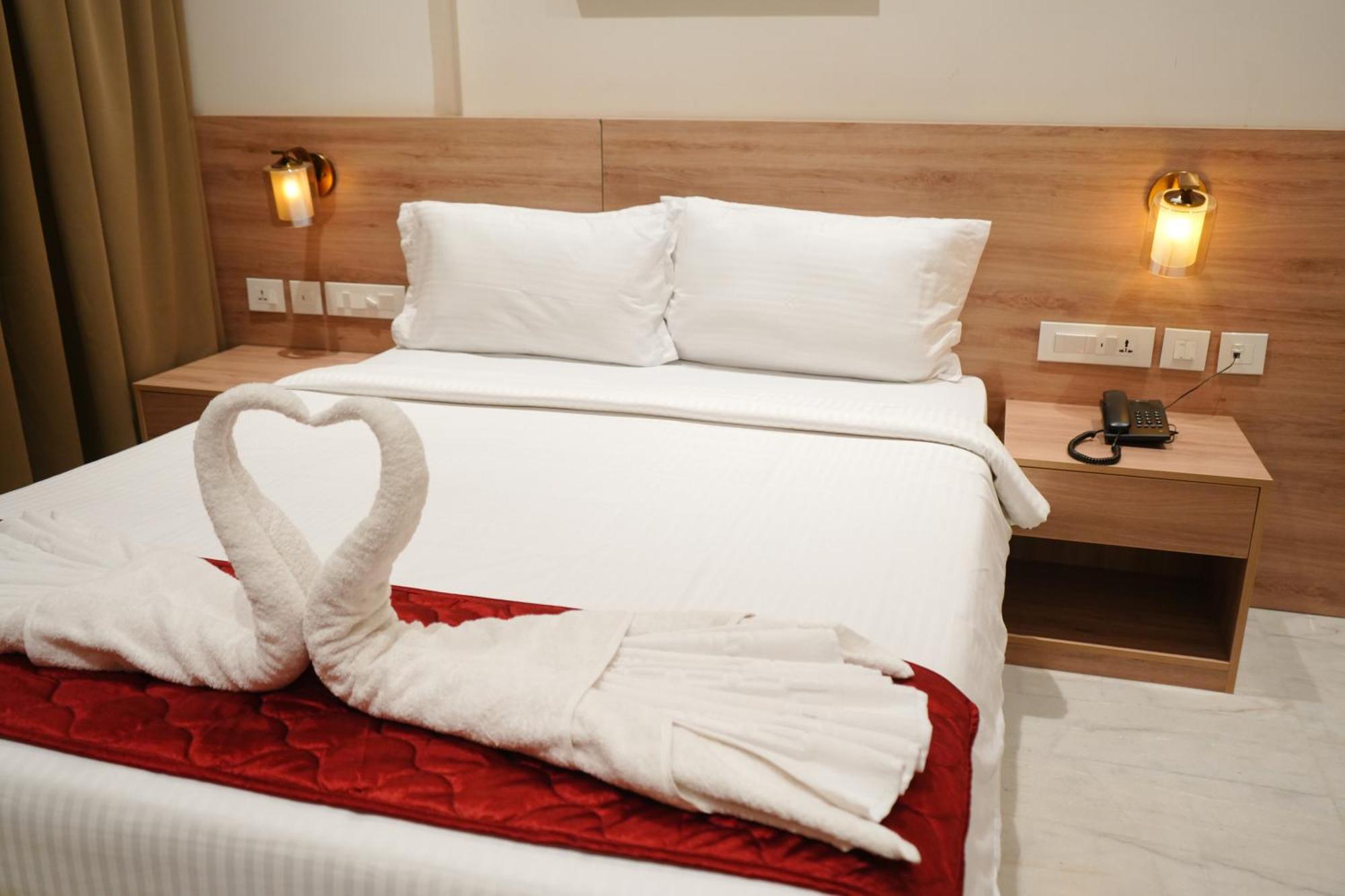 Royal Paris 3*
