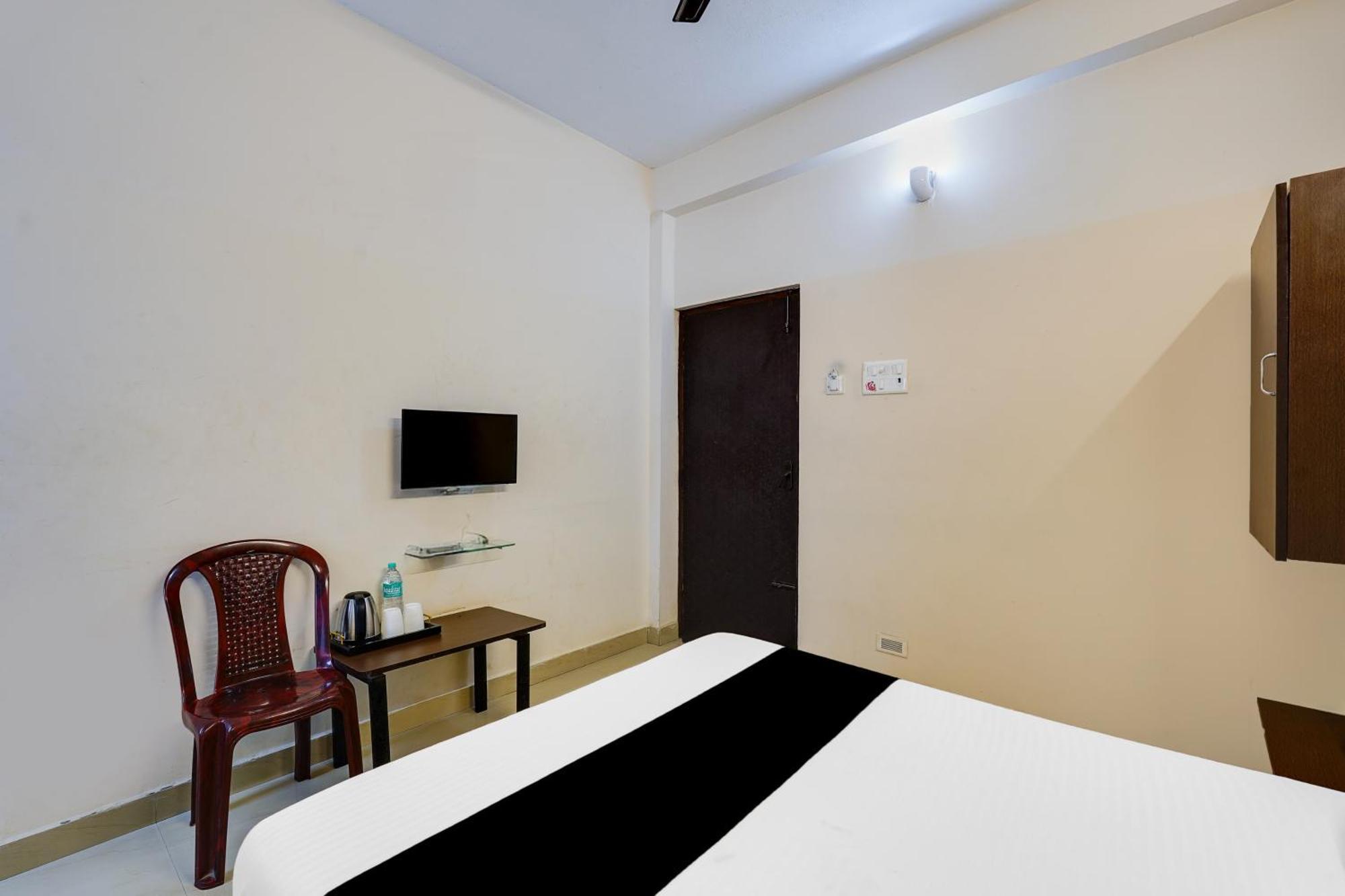 Super Hotel O Rathinapuram Near Airport Chennai
