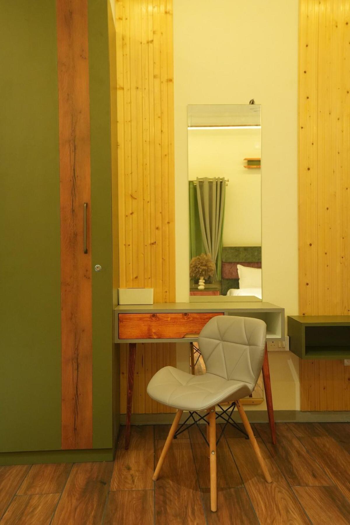 Hopper Entire Luxury With Private Pool Chennai