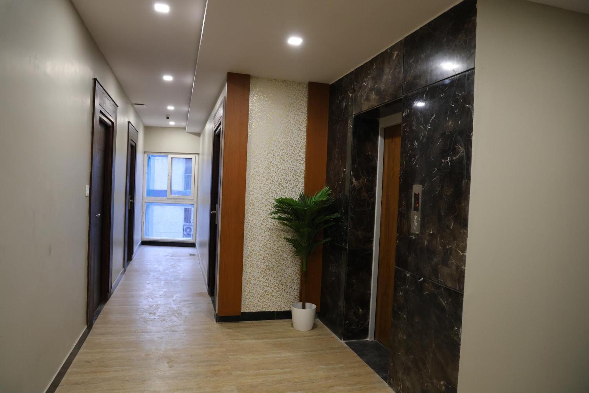 Hotel Mount Grande 
