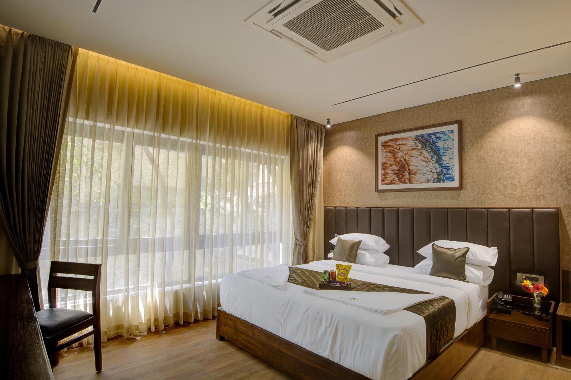 Lance 21 - Ashok Nagar Hotel Chennai