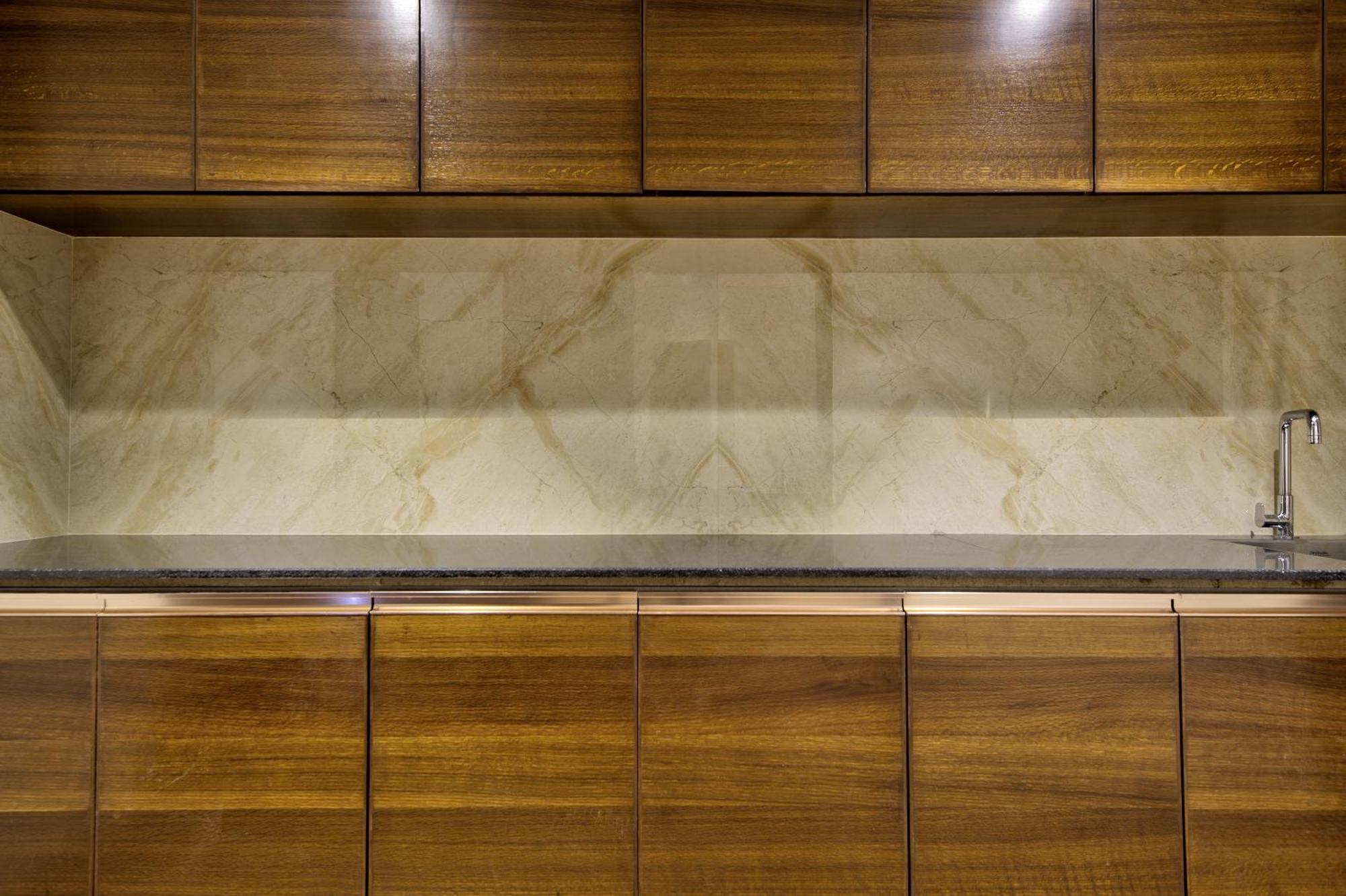 Lance 21 - Ashok Nagar Hotel Chennai