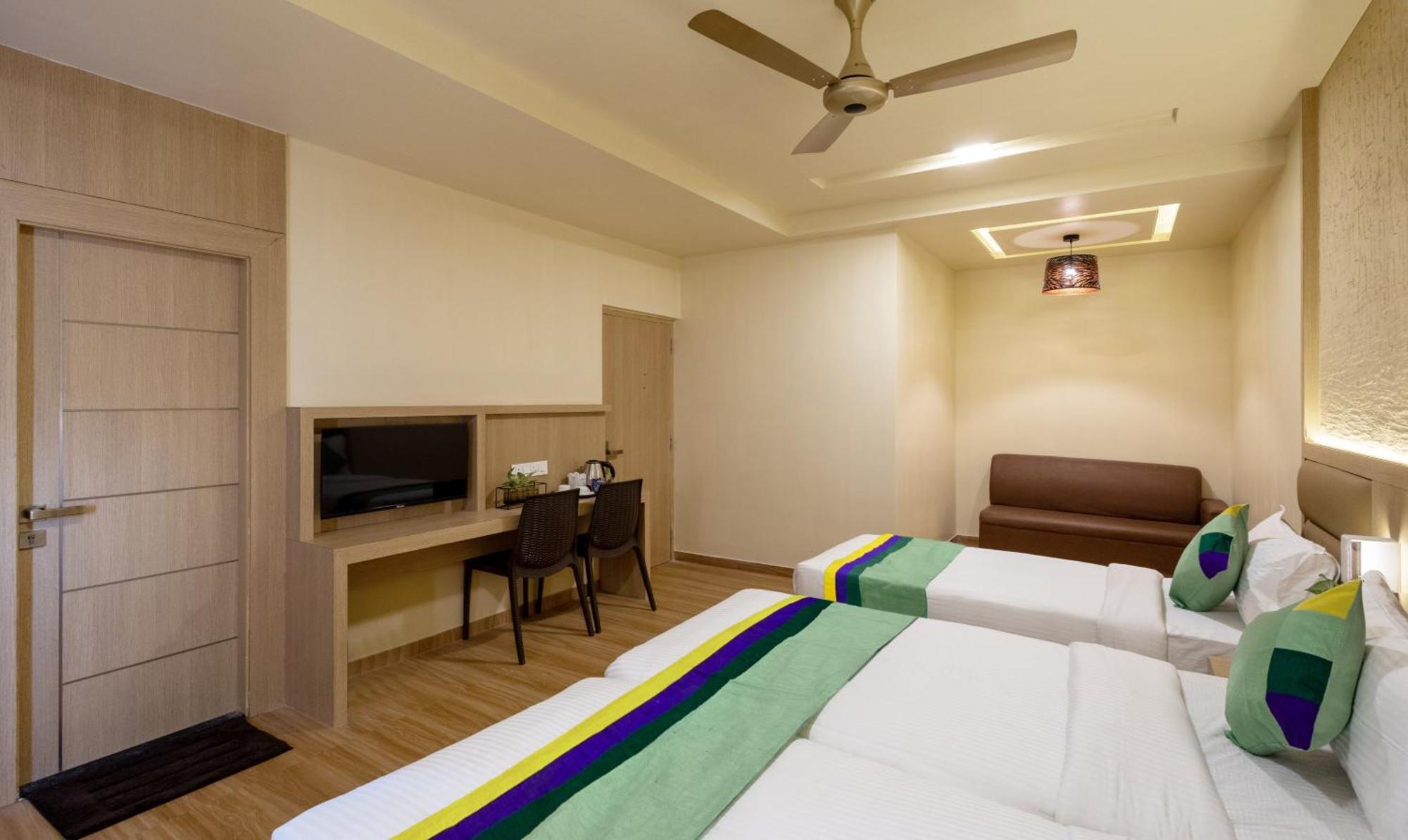 Treebo Nestlay Gummidipoondi