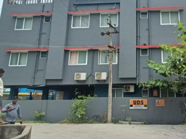 Crayons Chennai