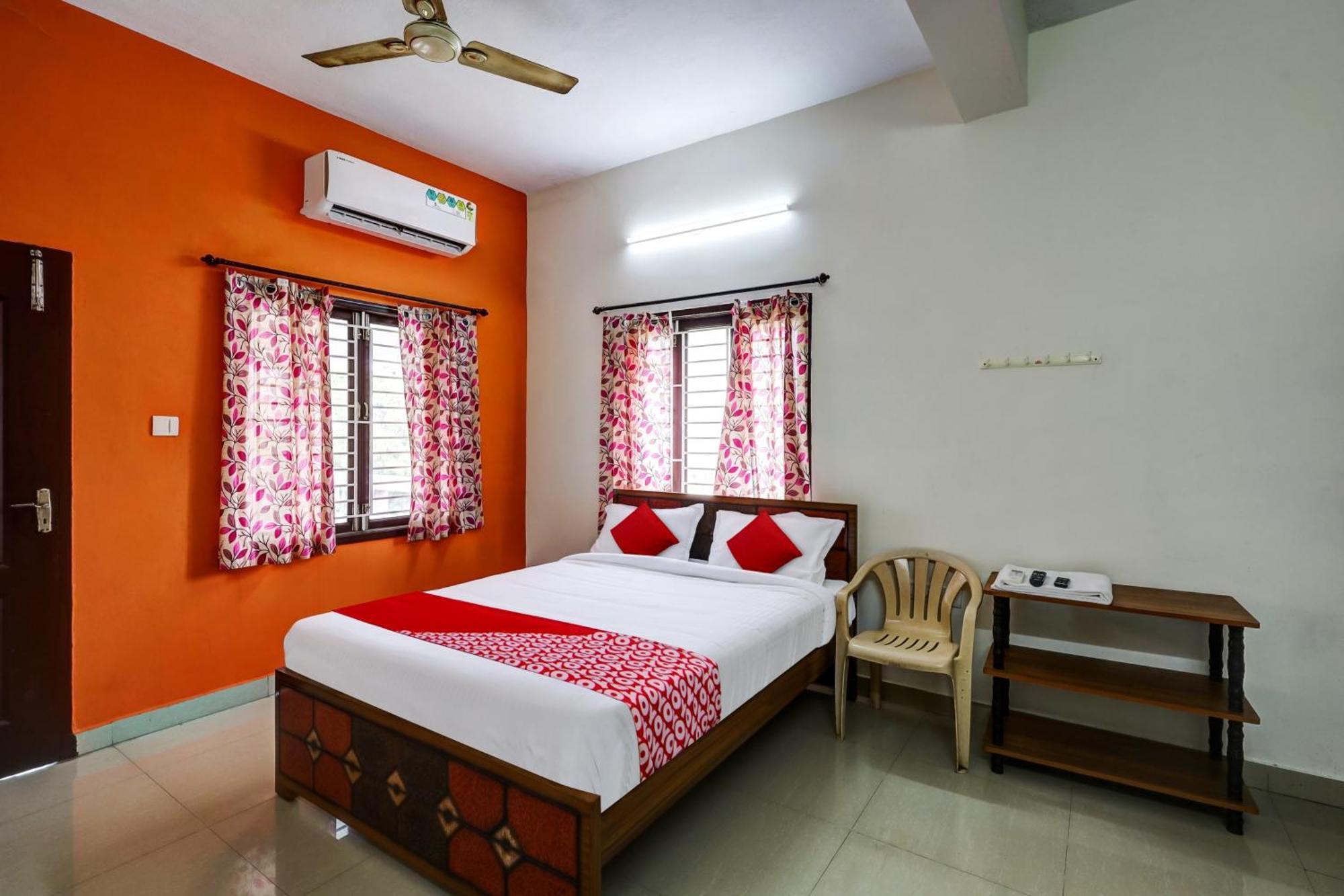 O Vaishnavi Hotel