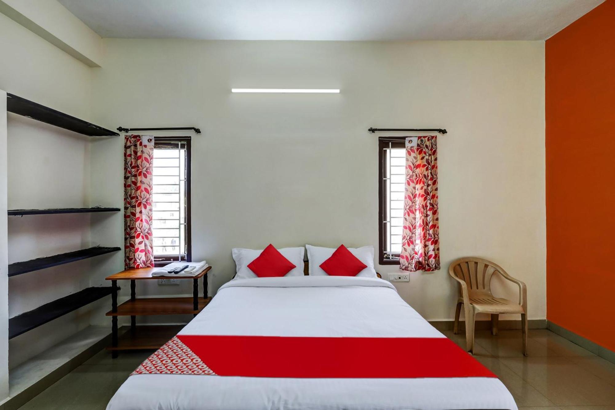 Hotel O Vaishnavi