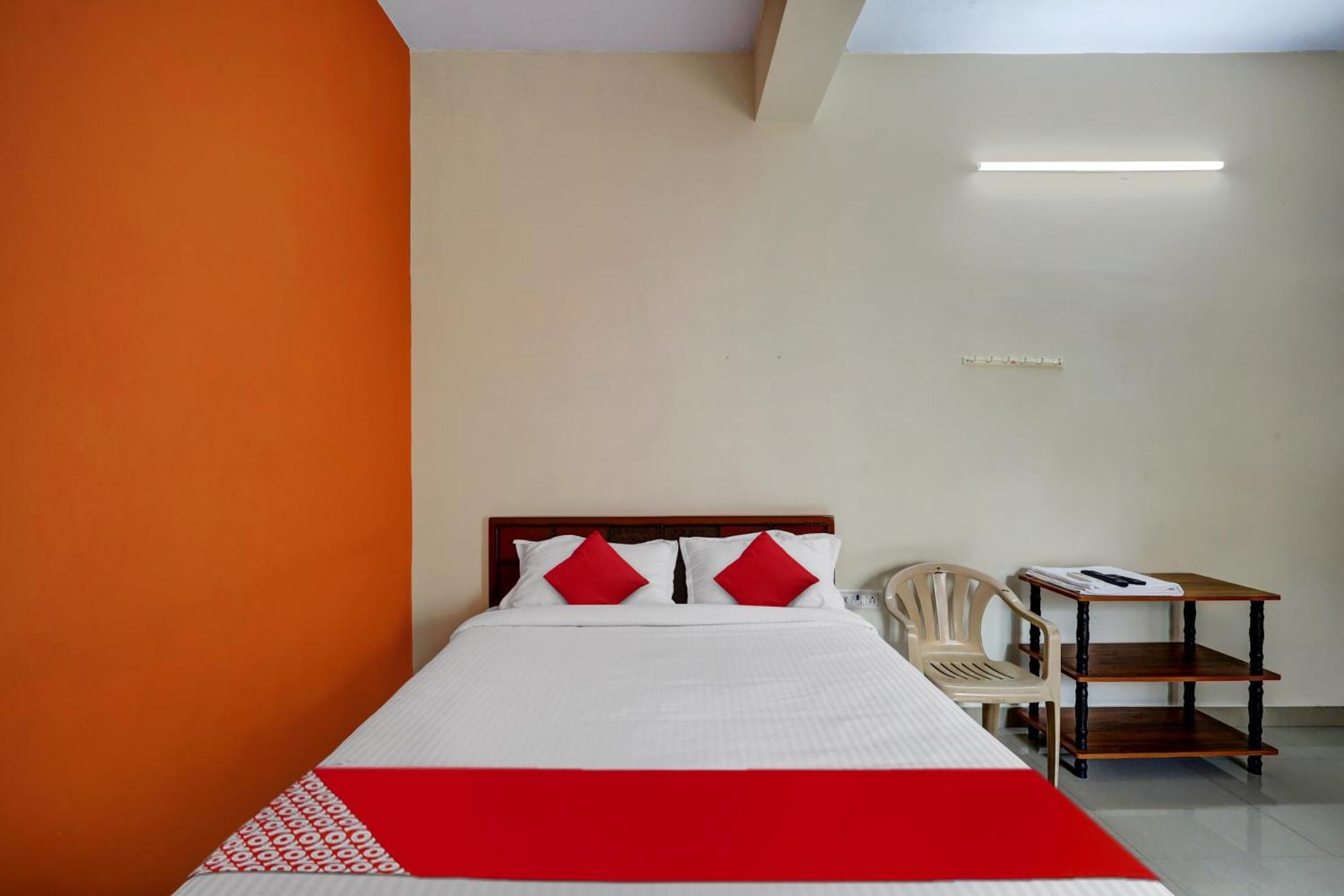 O Vaishnavi Hotel