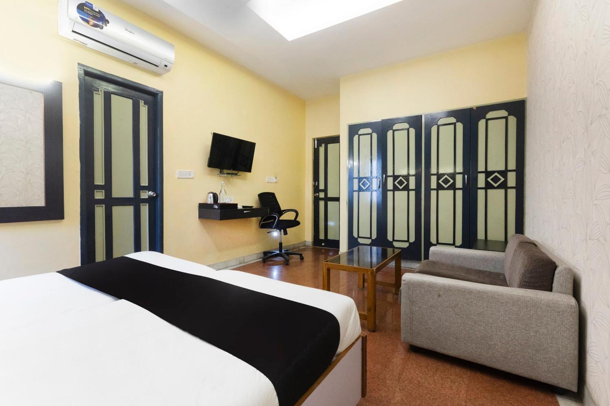 Collection O Santhome Residency Near Marina Chennai