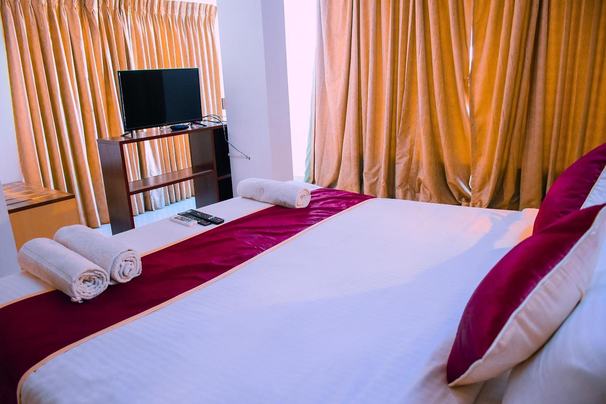 Naksha Tree Hotels- Ramapuram