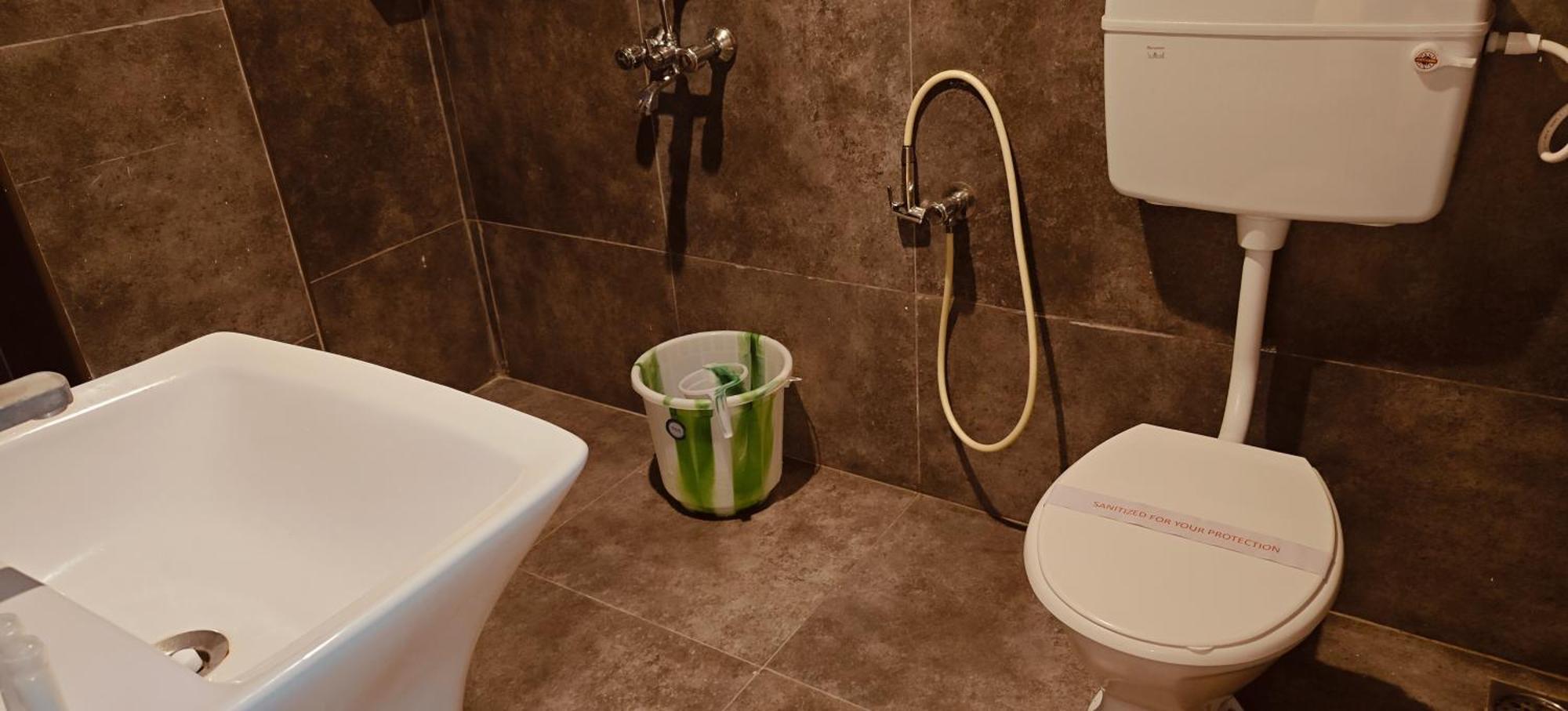 Gt Chamiers Park-near Apollo Cancer Centre Teynampet Hotel 2*