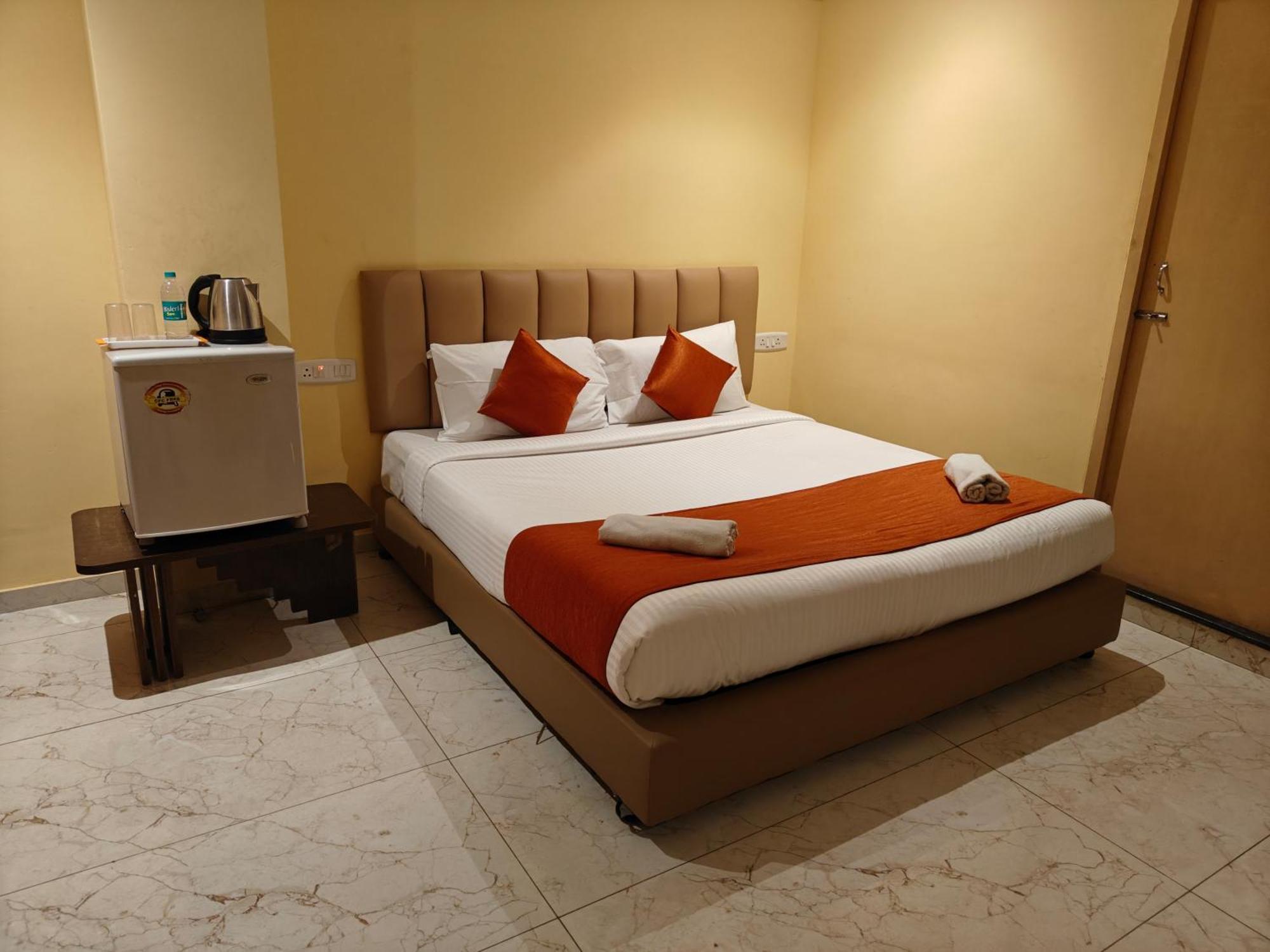 Gt Chamiers Park-near Apollo Cancer Centre Teynampet Hotel 2*