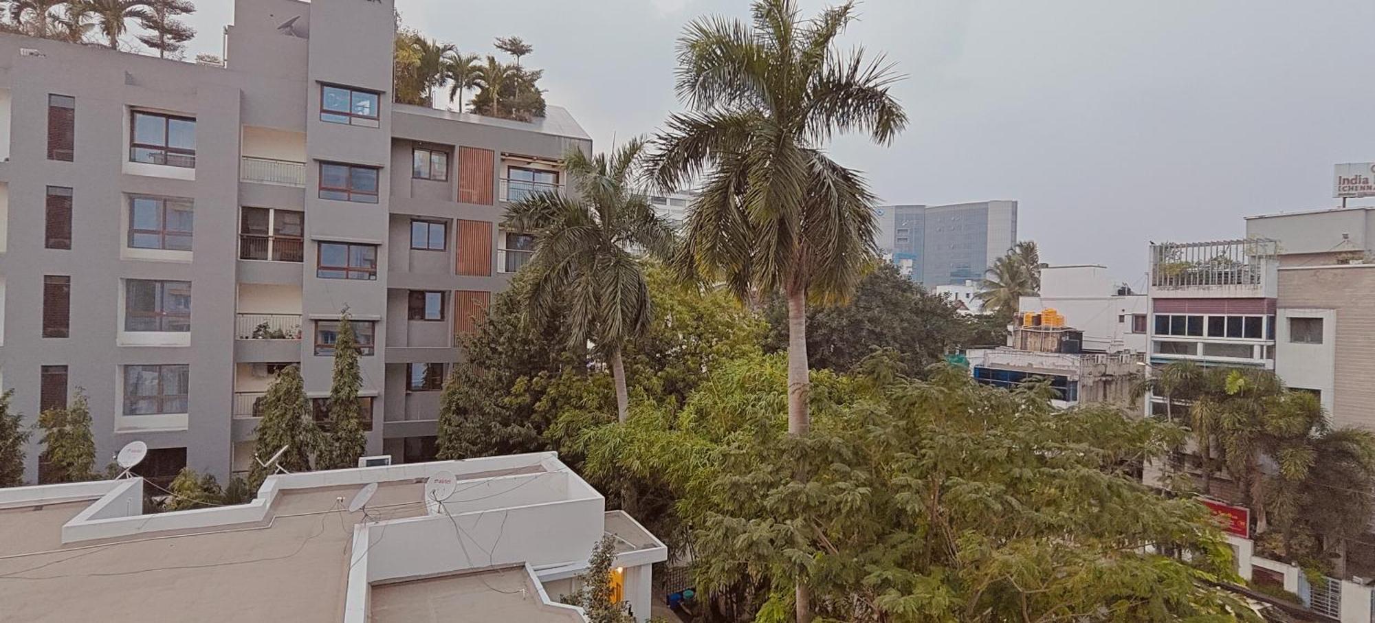 Gt Chamiers Park-near Apollo Cancer Centre Teynampet 2*