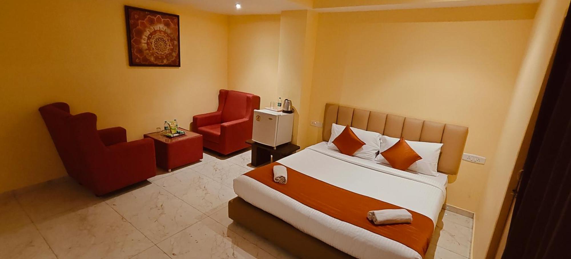 Hotel Gt Chamiers Park-near Apollo Cancer Centre Teynampet Chennai