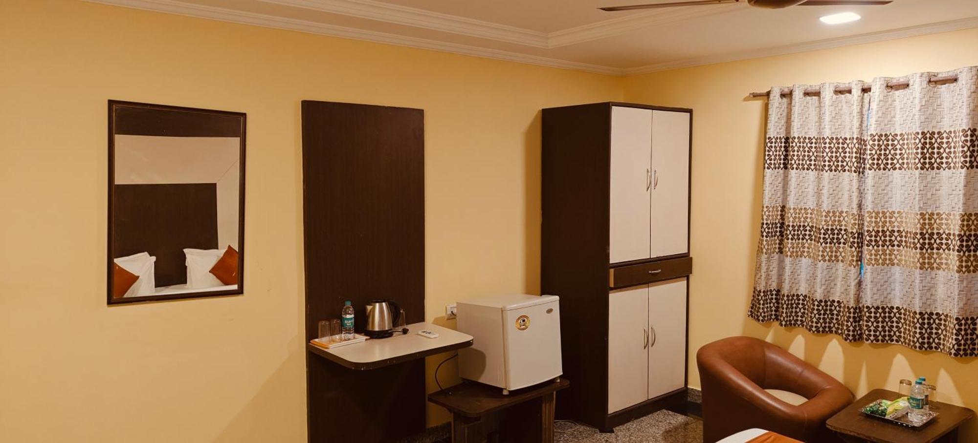 Gt Chamiers Park-near Apollo Cancer Centre Teynampet 2* Chennai