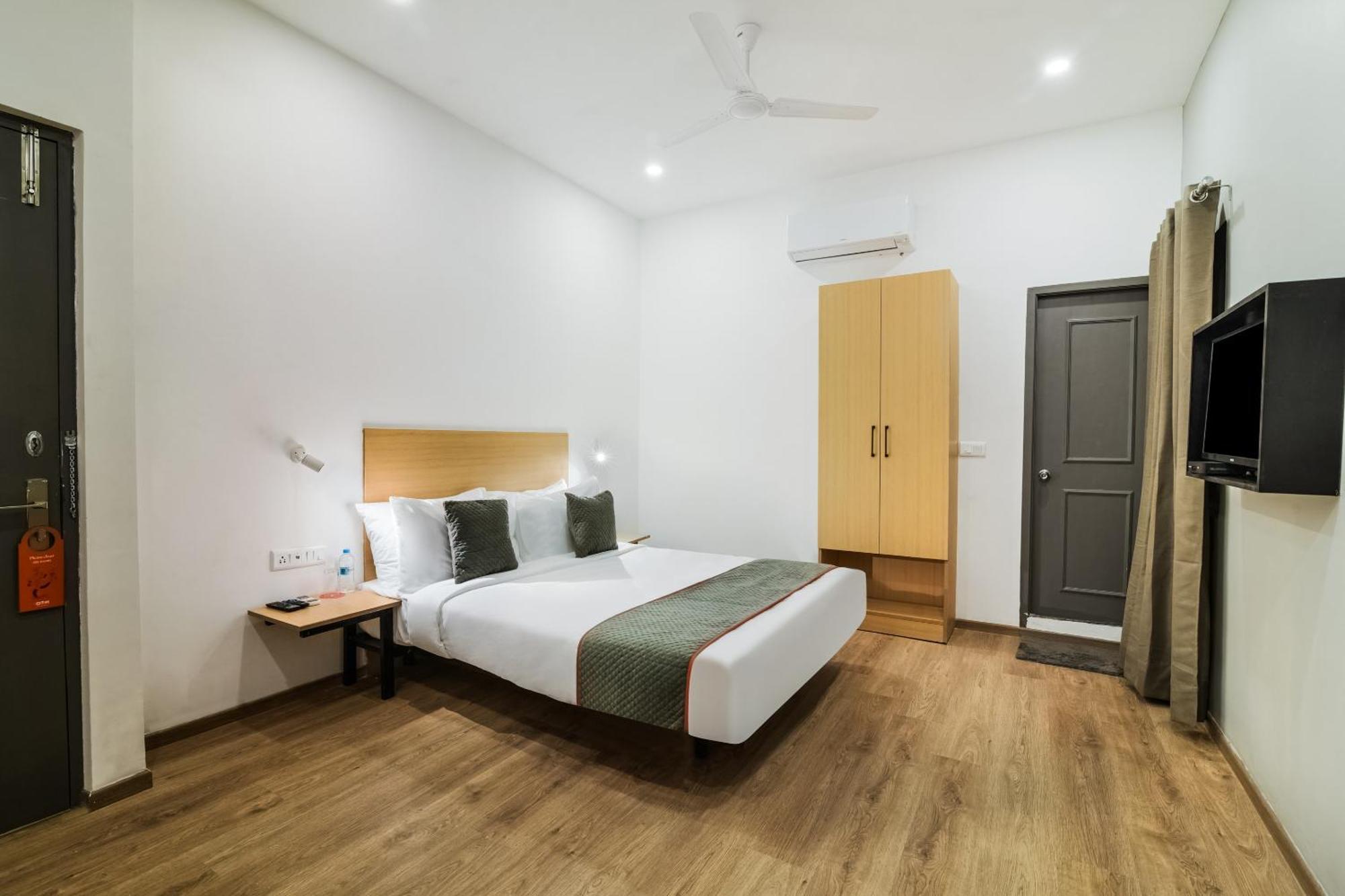 Townhouse Xotel 4*