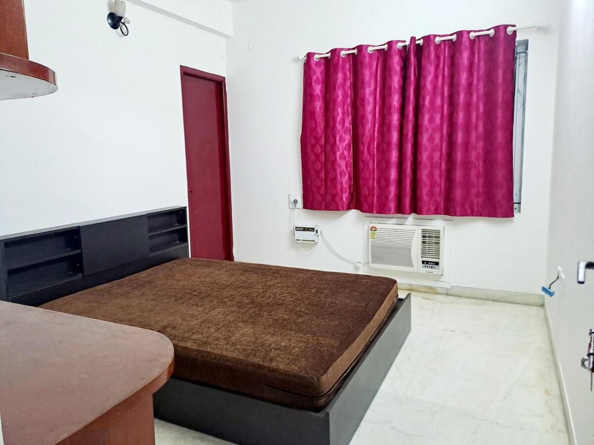 Entire House Church Temple Us Consulate Ac Apartment *