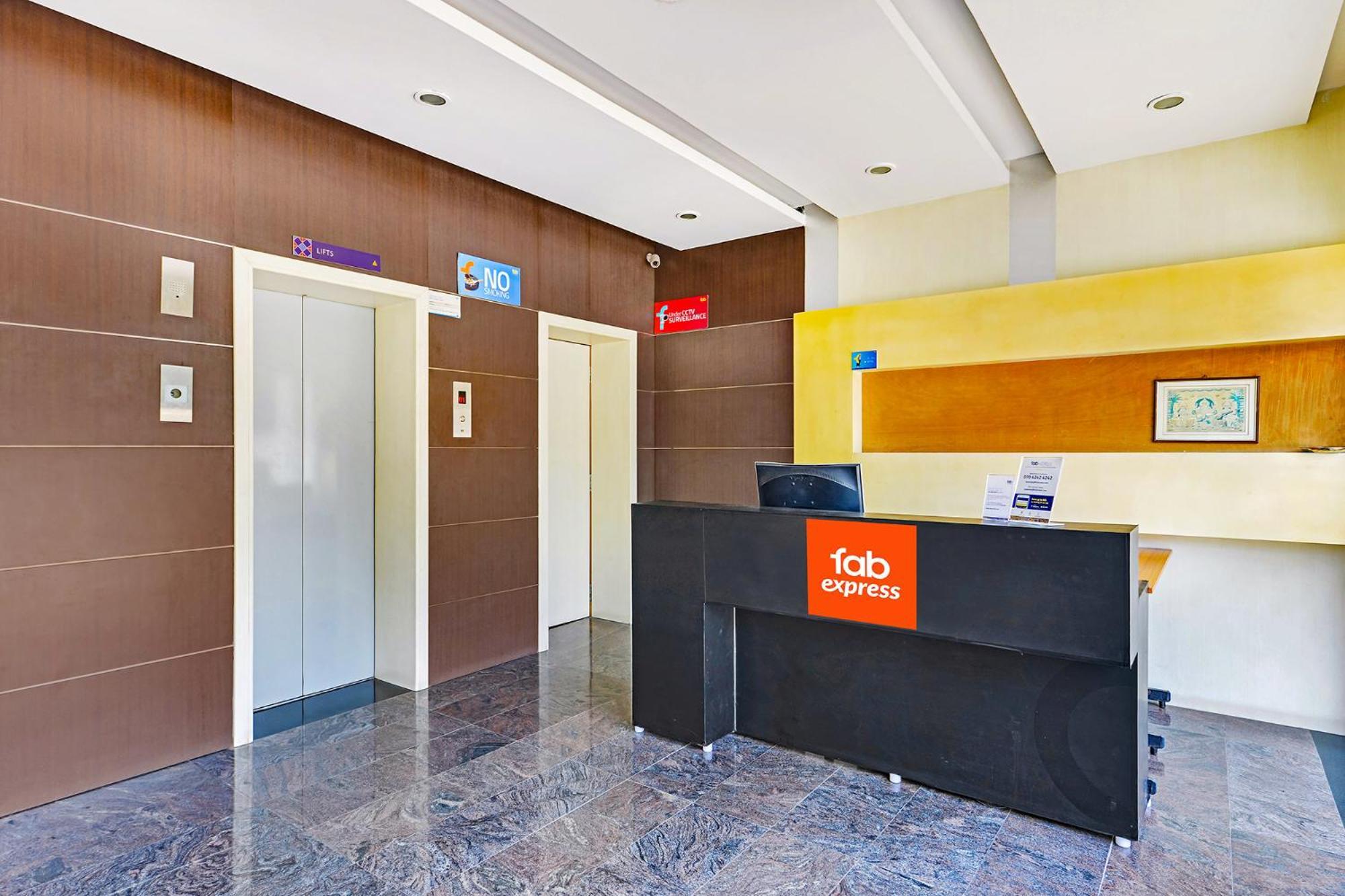 Hotel Fabexpress B Zone - Nr Us Consulate Chennai