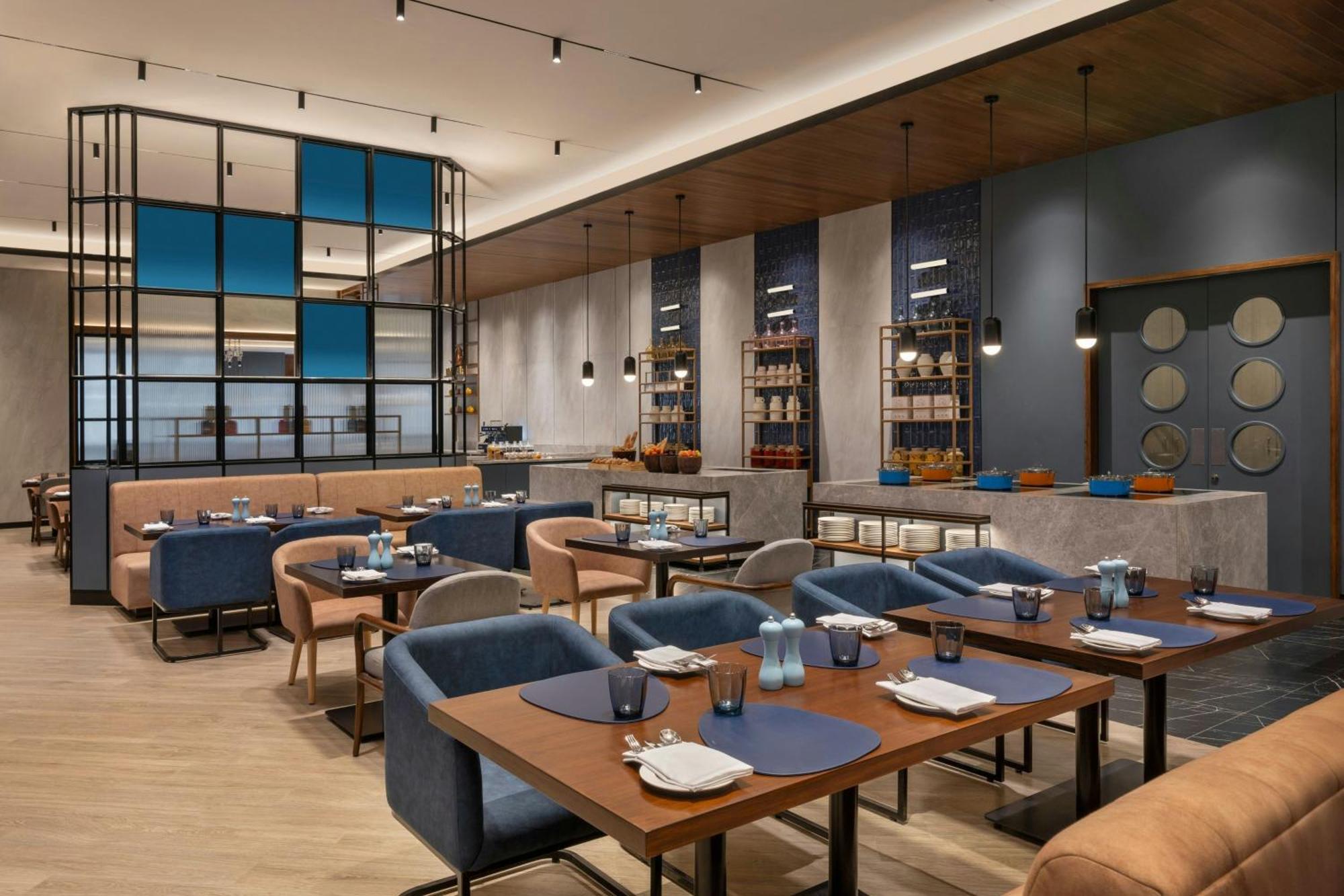 Four Points By Sheraton Chennai, Velachery Hotel