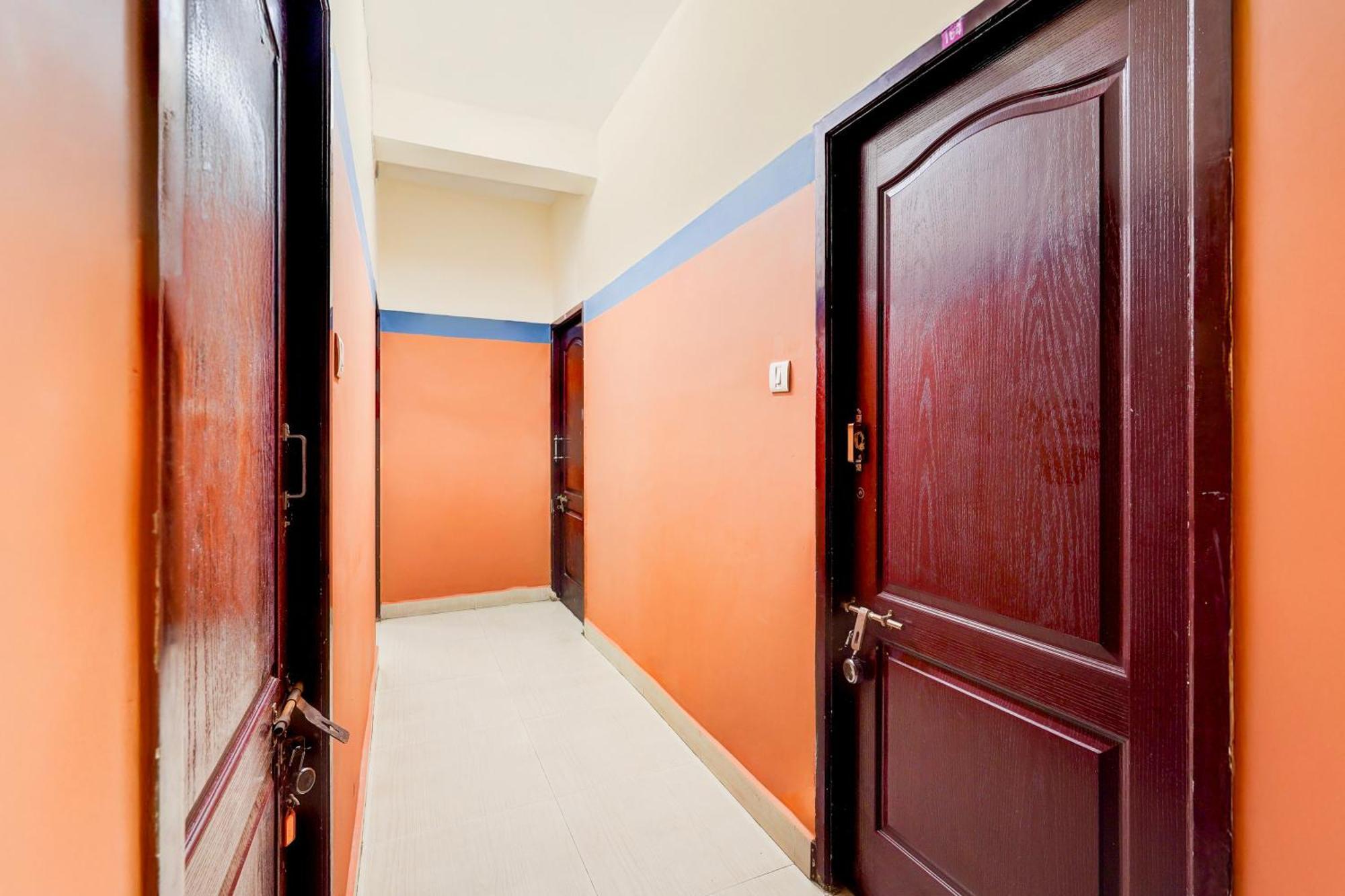 Super O Kanathur Ecr Hotel 3*