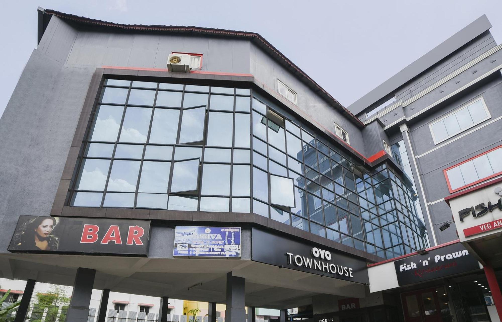 Collection O Vadapalani 4* Chennai