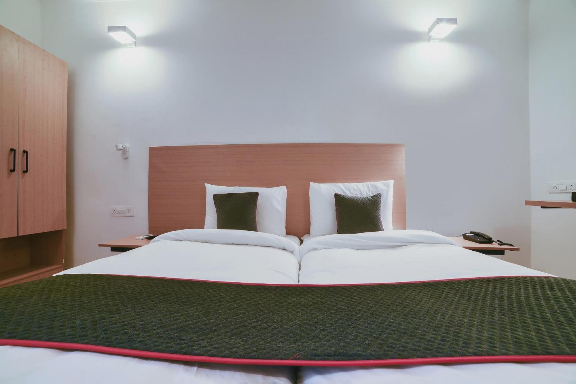 Hotel Collection O Vadapalani 4*