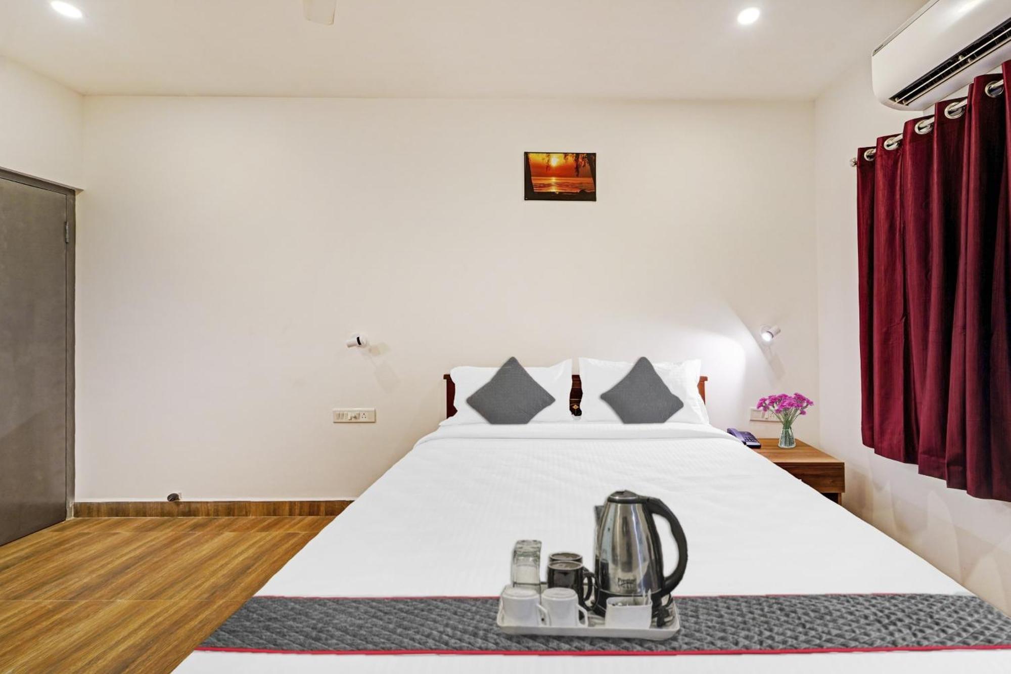 Hotel Super Townhouse Orchid Residency Near T.nagar 4*