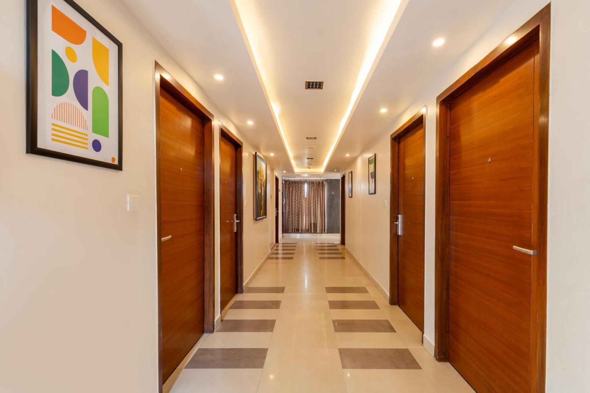 Treebo Premium Twin Star 4* Chennai