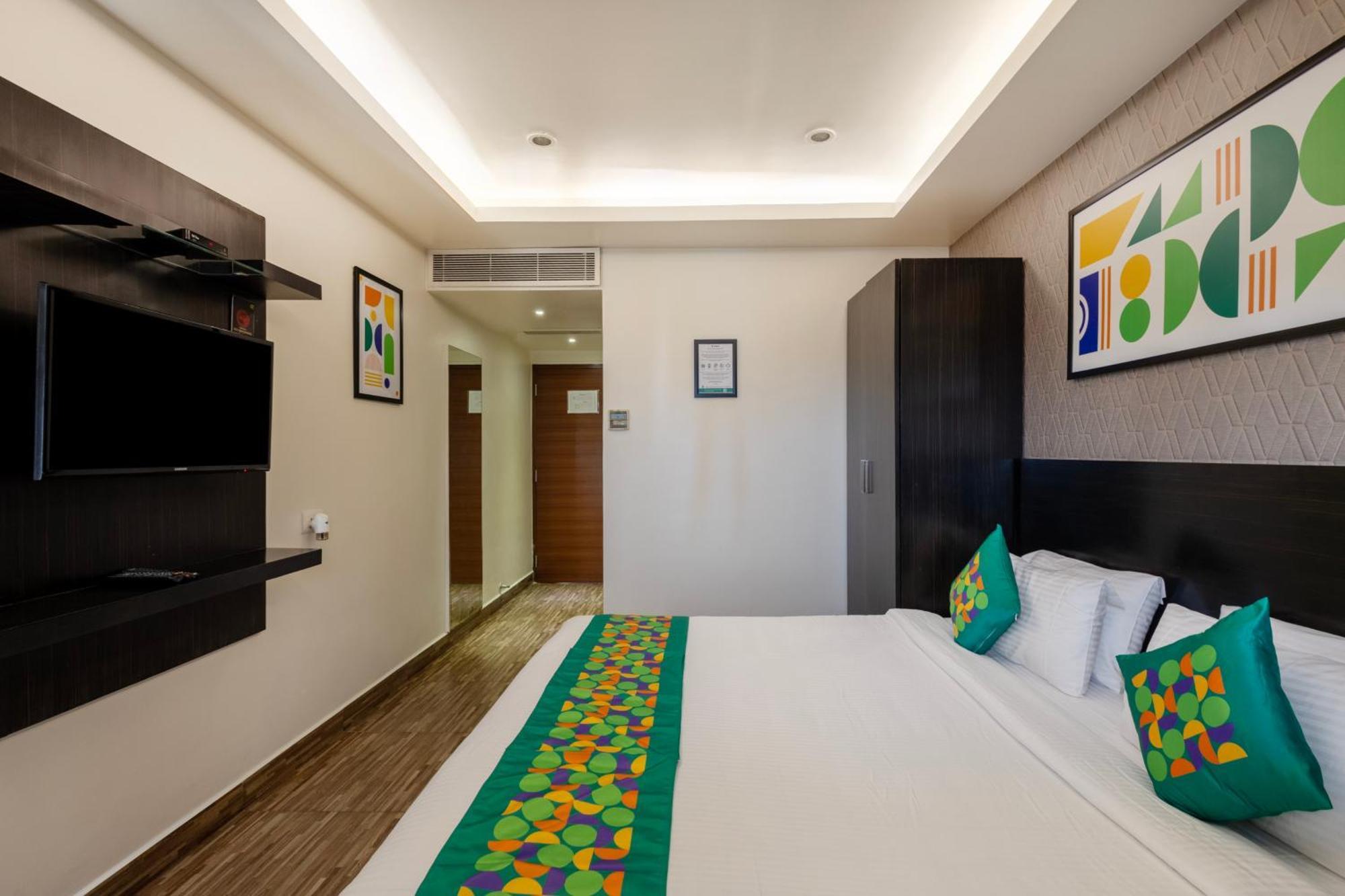 Treebo Premium Twin Star 4*