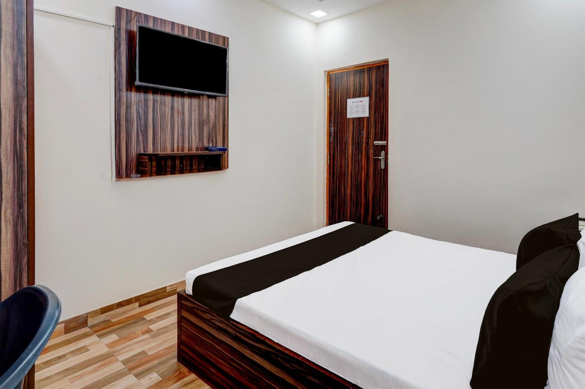 Super O Choolai Near Railway Station Hotel *