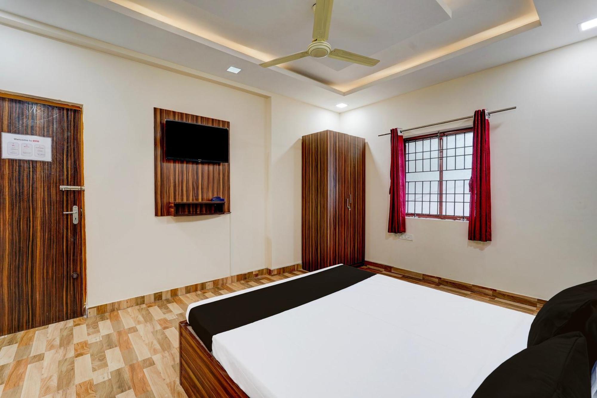 Super O Choolai Near Railway Station Hotel