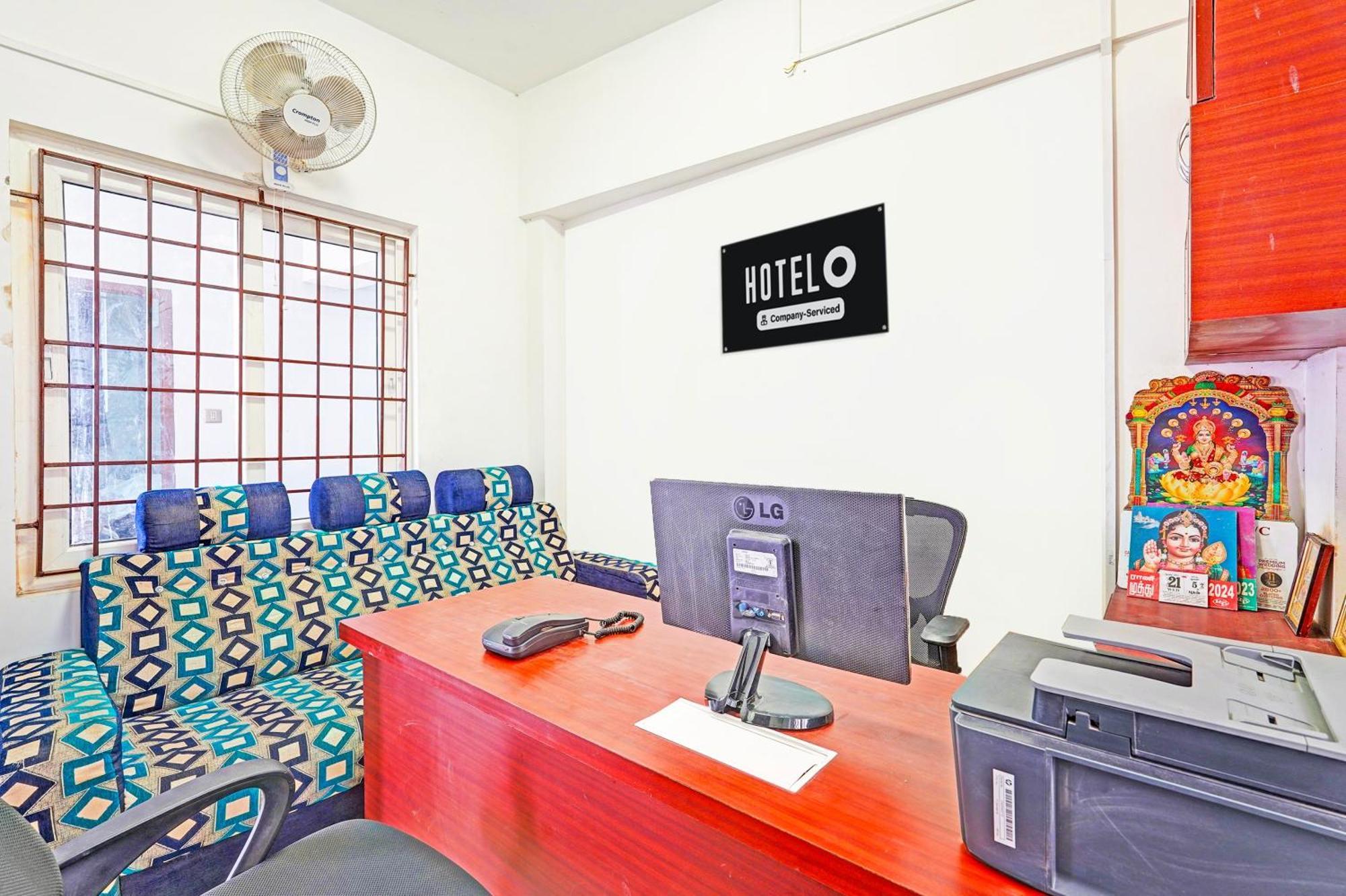Hotel Super O Sholinganallur Near Anjaneya Temple 4*