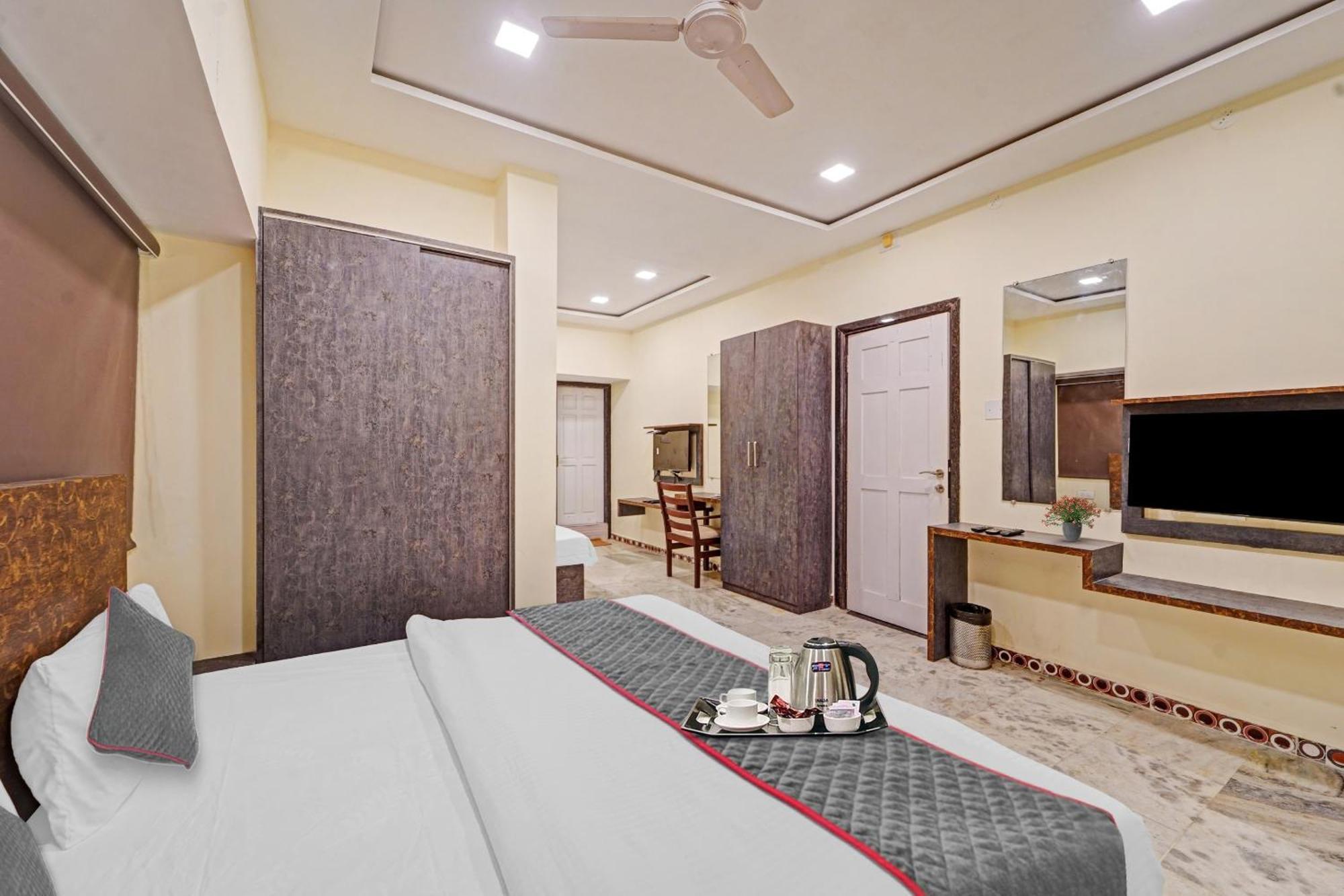Collection O Yash Hotel 3*