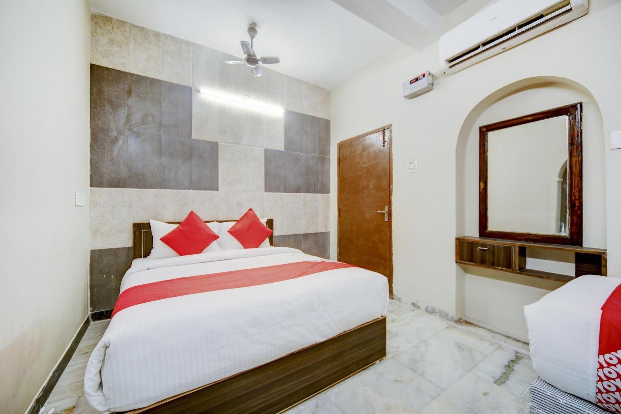 Hotel O Almighty Homes