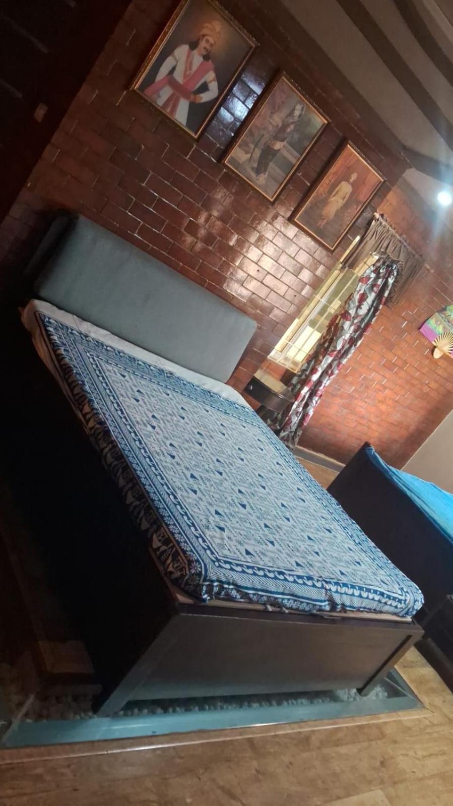 Tvh Park Rozalia Hostel *