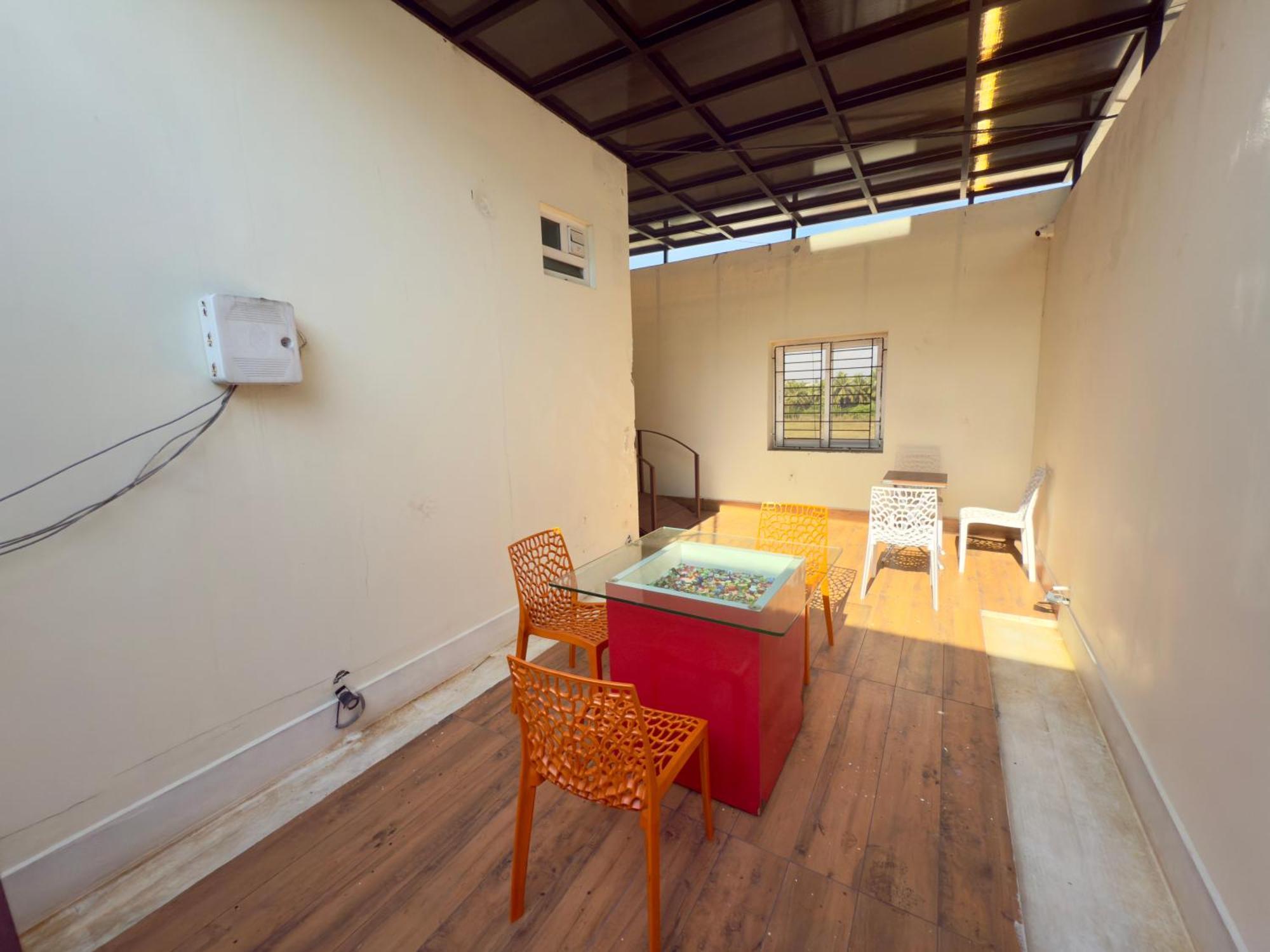 Pocoyo - Backpackers - Omr Hostel