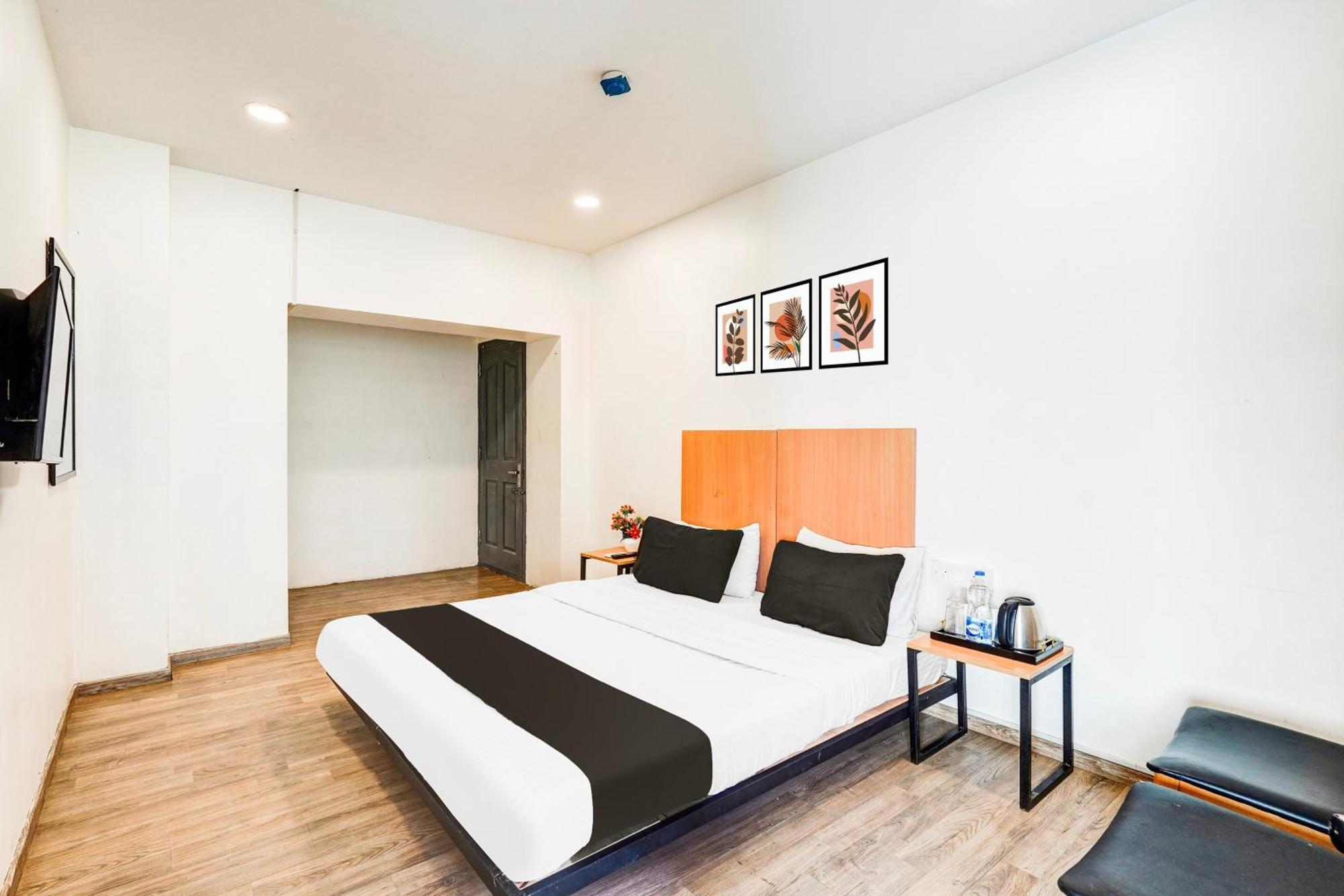 Super Collection O Omr Perungudi 4* Chennai