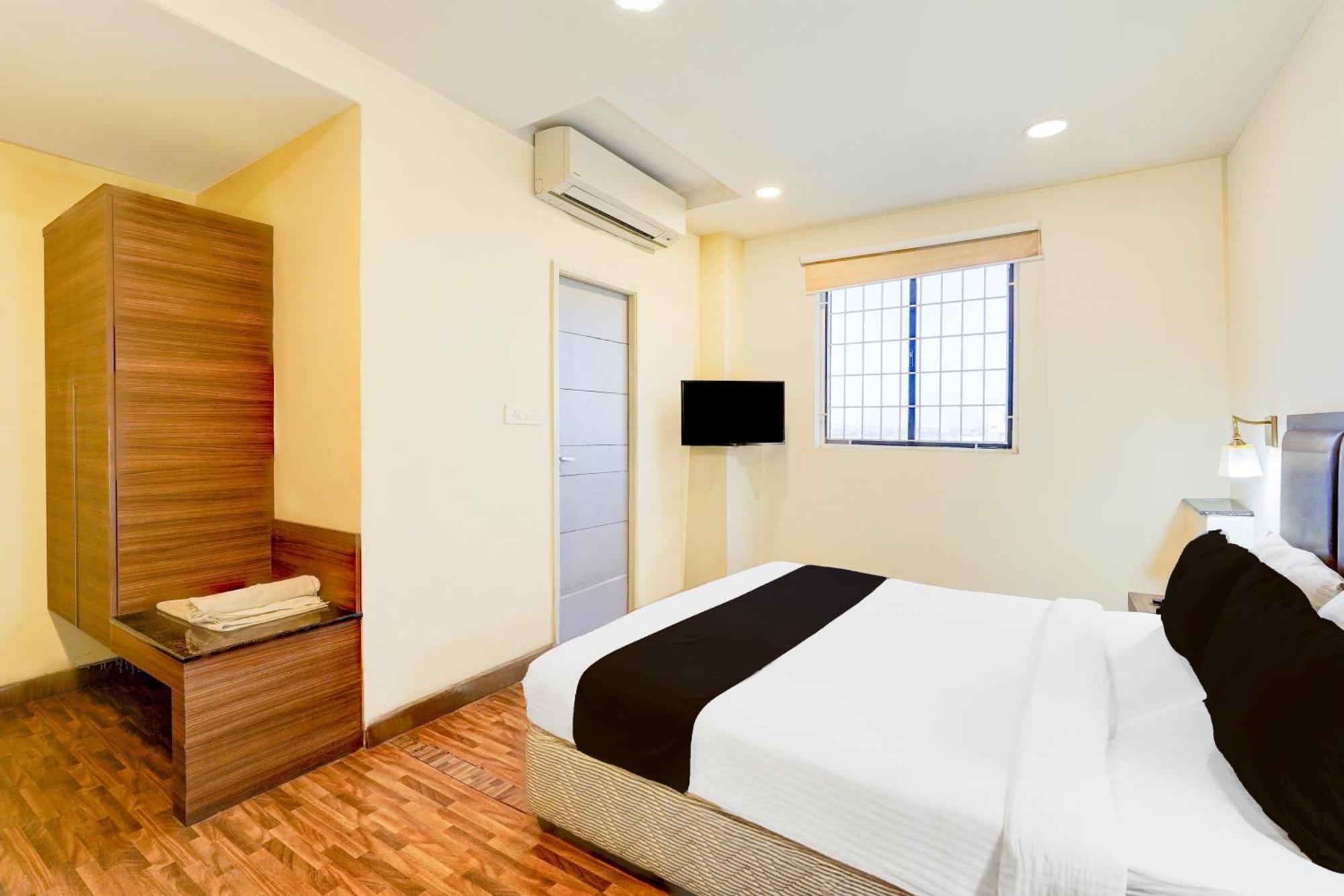 Hotel Townhouse Porur Formerly Welcome