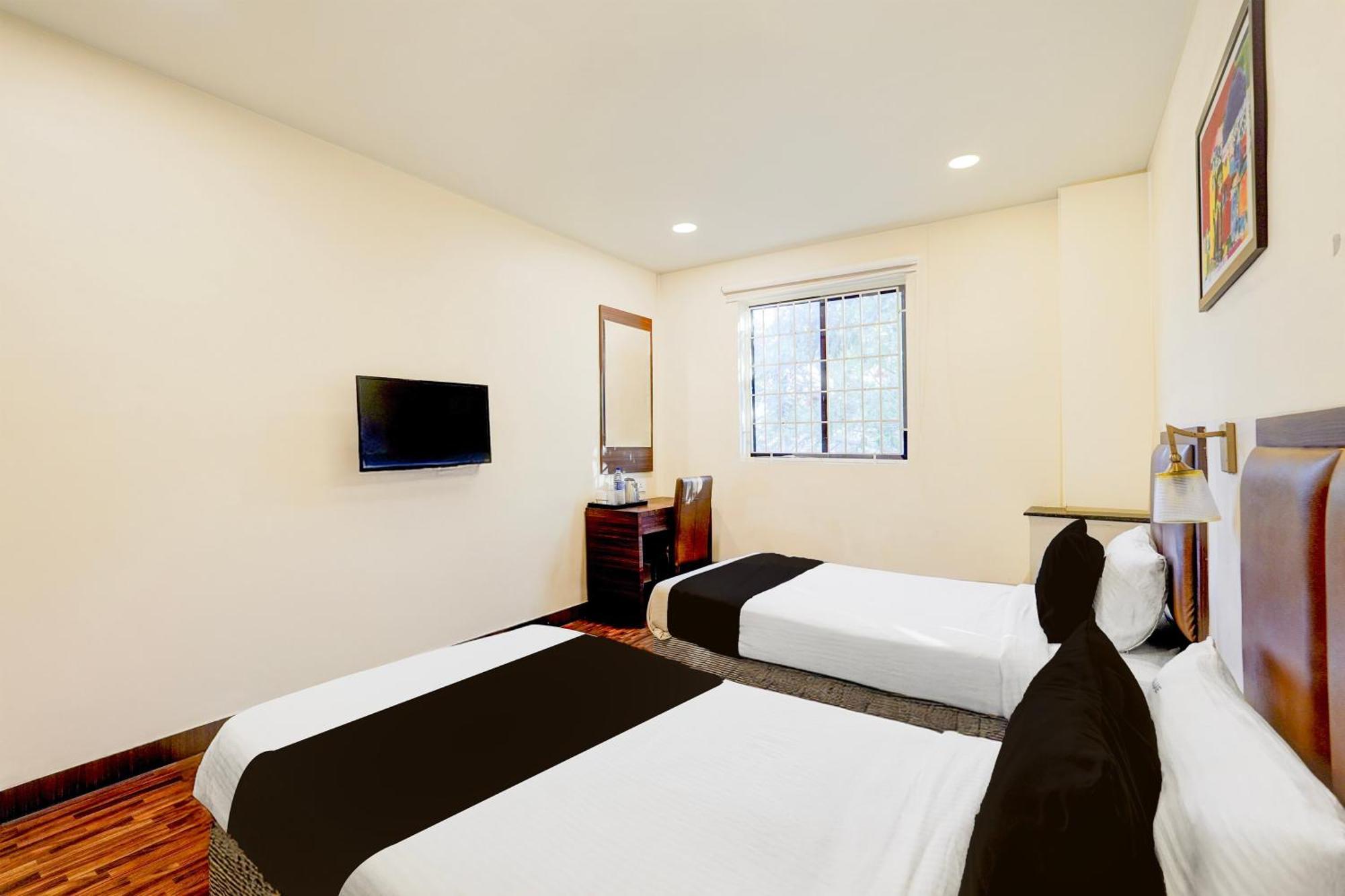 Hotel Townhouse Porur Formerly Welcome