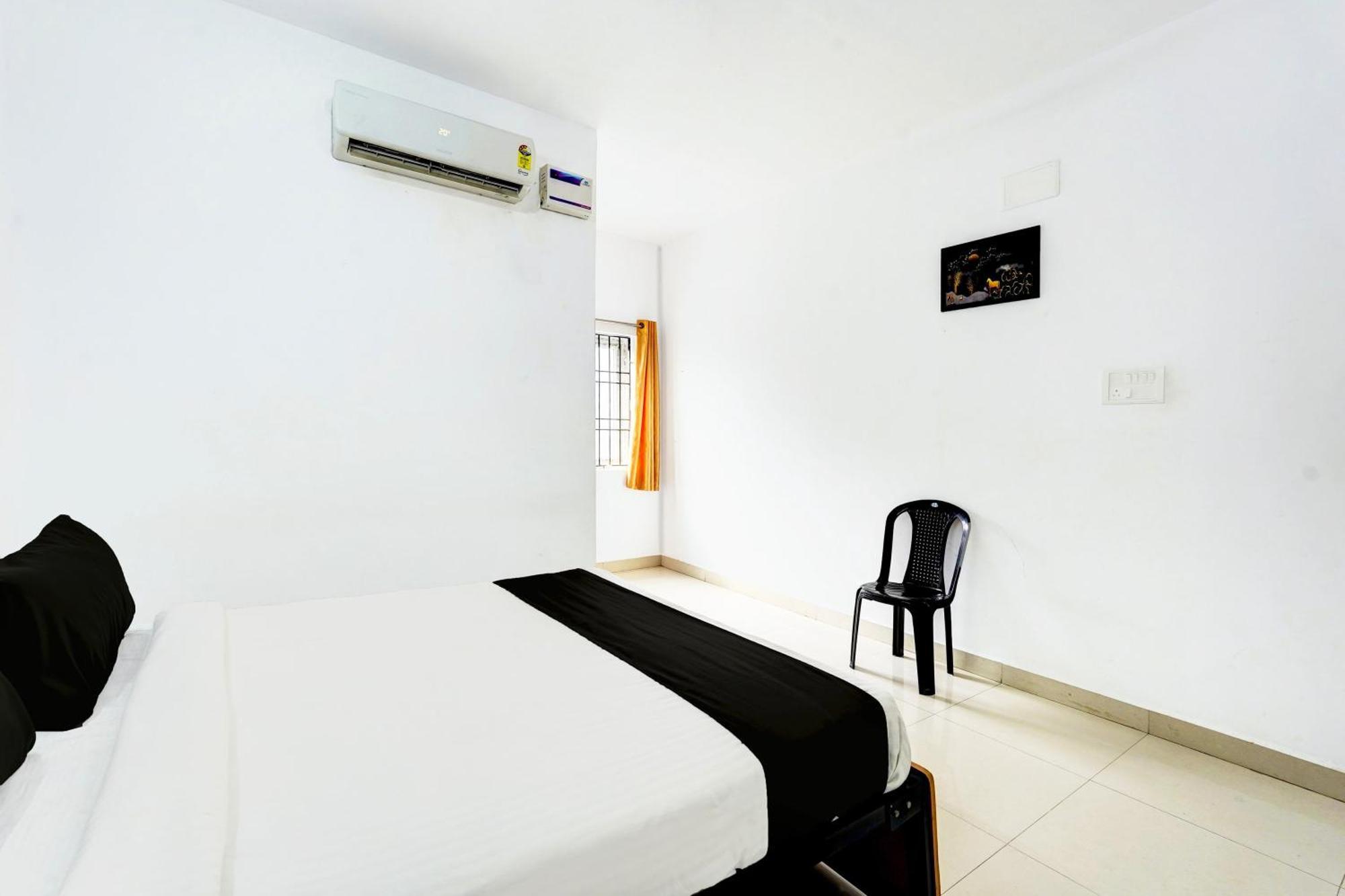Hotel Super Collection O Ambattur Near Patravakam Railway Station Chennai