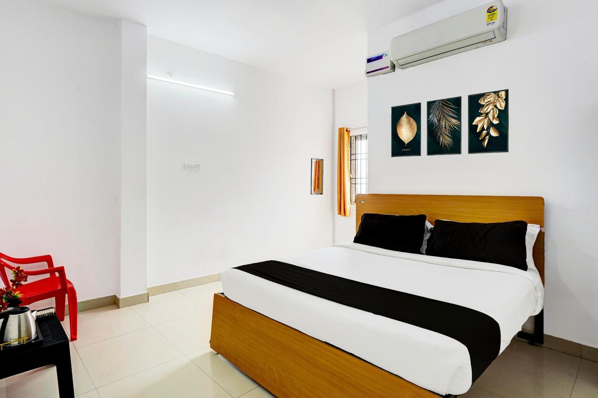 Super Collection O Ambattur Near Patravakam Railway Station * Chennai